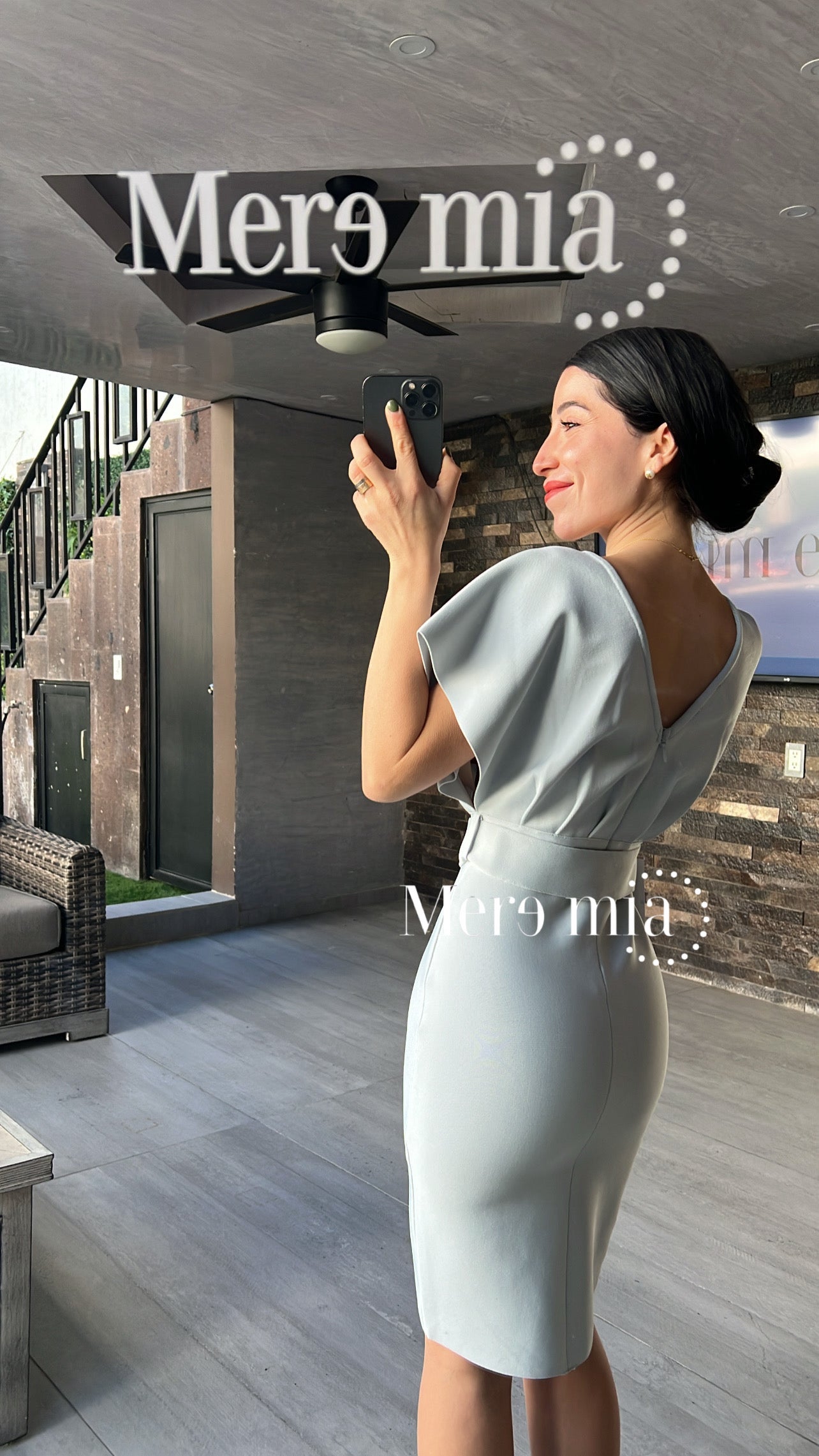 Vestido gris cinto