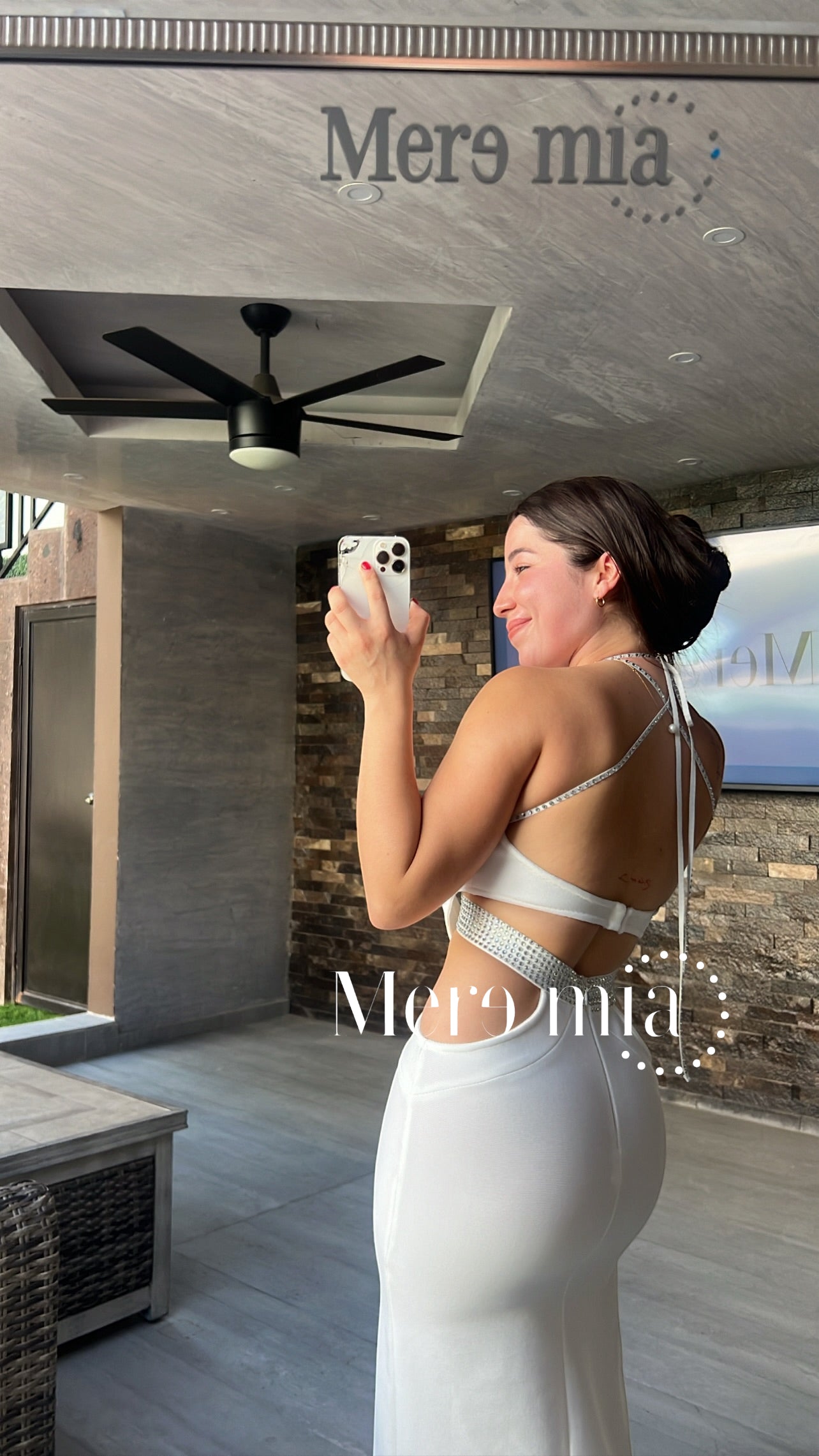 Vestido blanco largo escote V