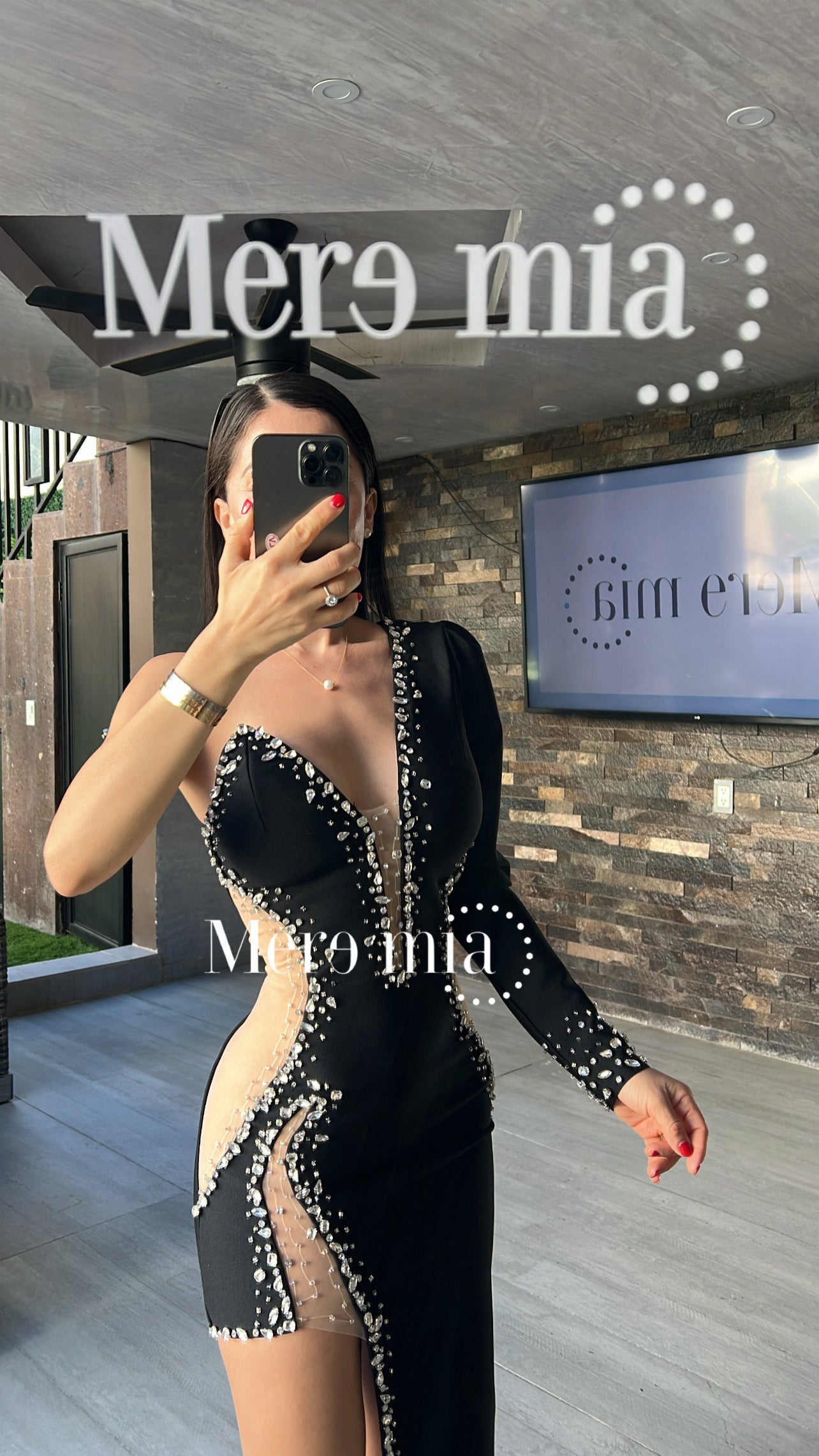 Vestido negro apl malla