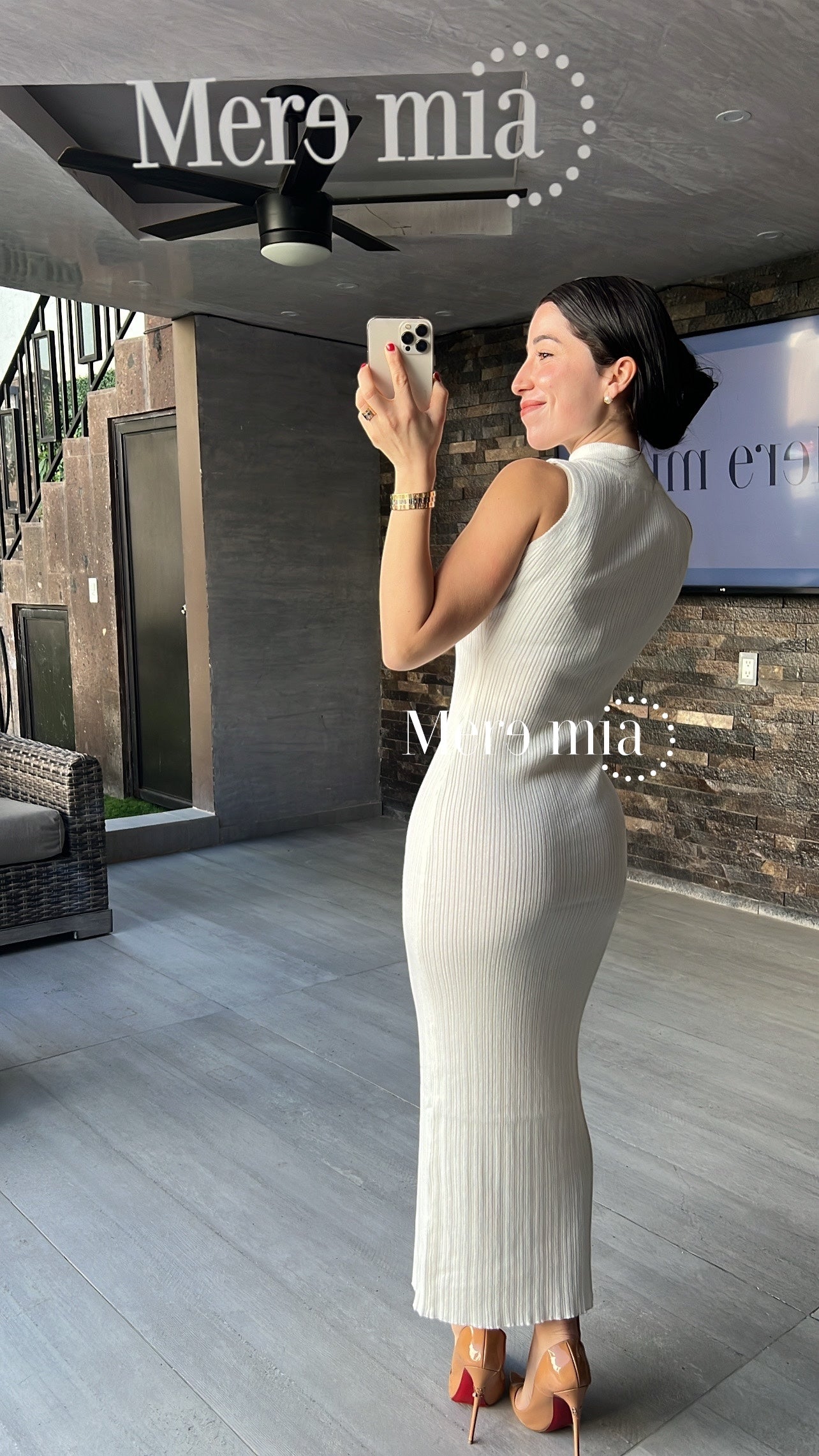 Vestido blanco cuello rayas