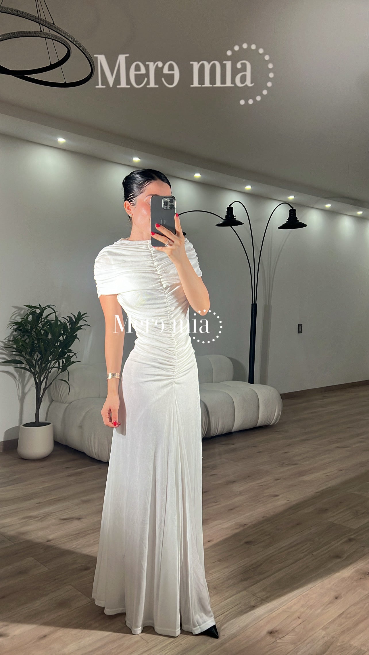 Vestido chal plisado cuello