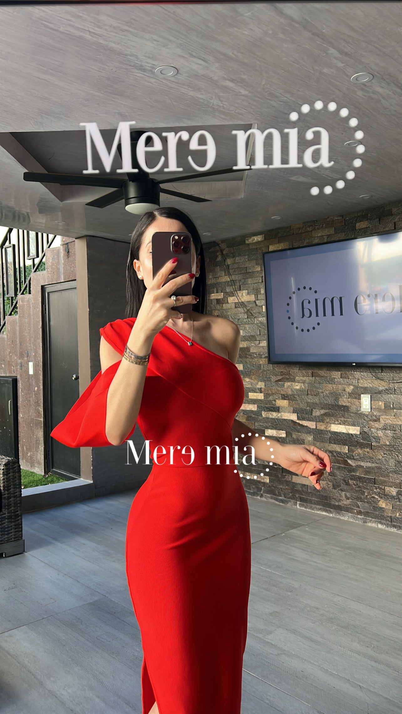 Vestido rojo hombro