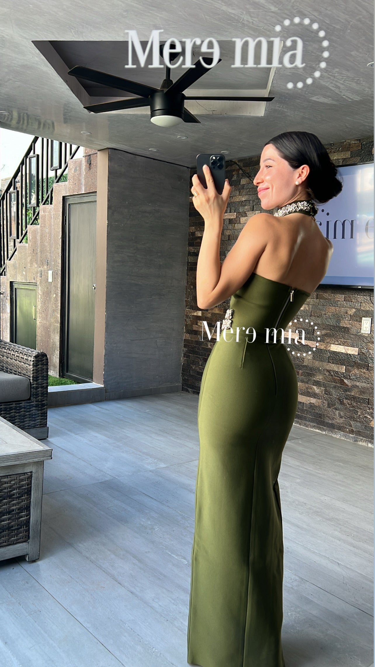 Conjunto verde cuello