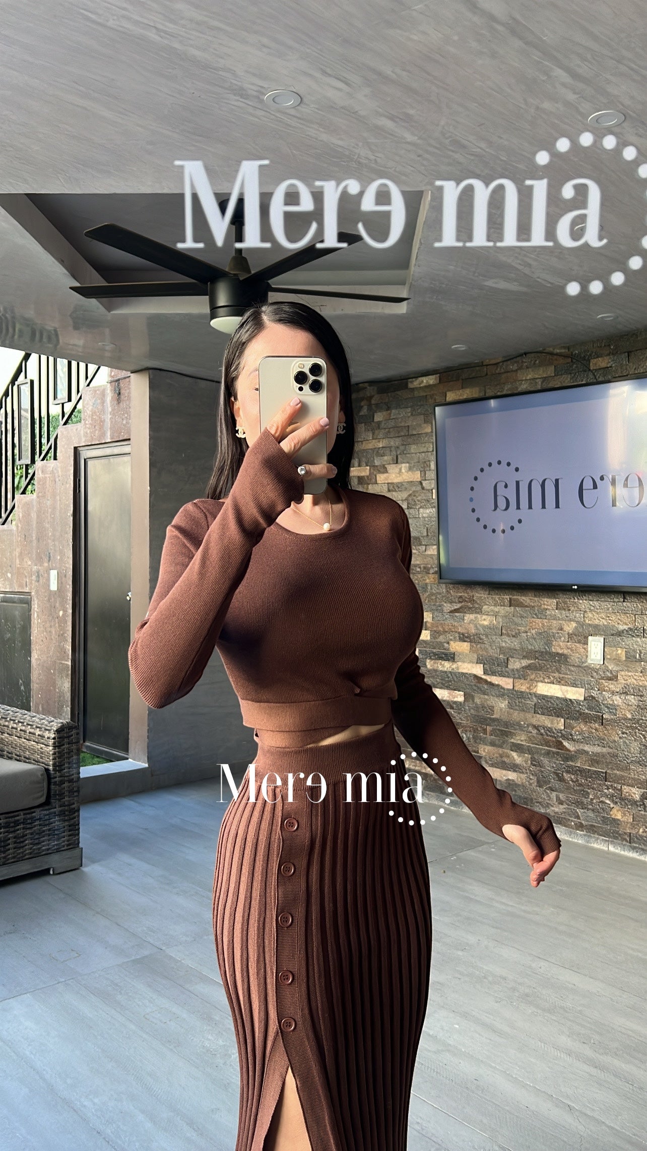 Conjunto cafe sweater obs