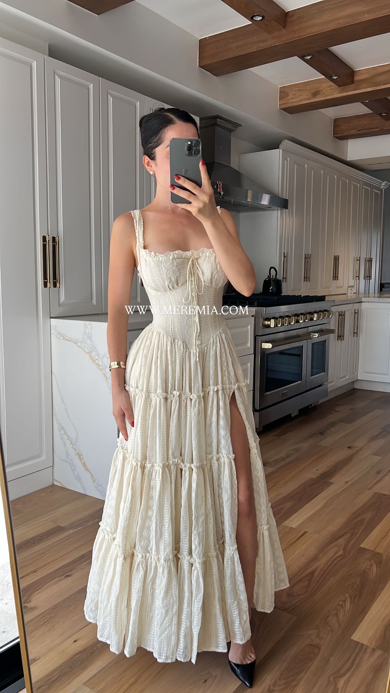 Vestido ivory ampon tul