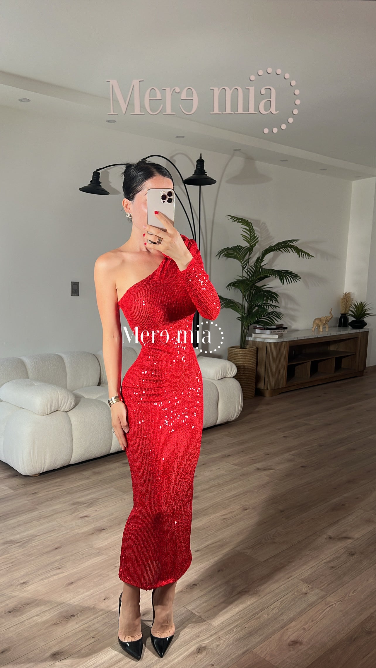 Vestido rojo lent flor hombro