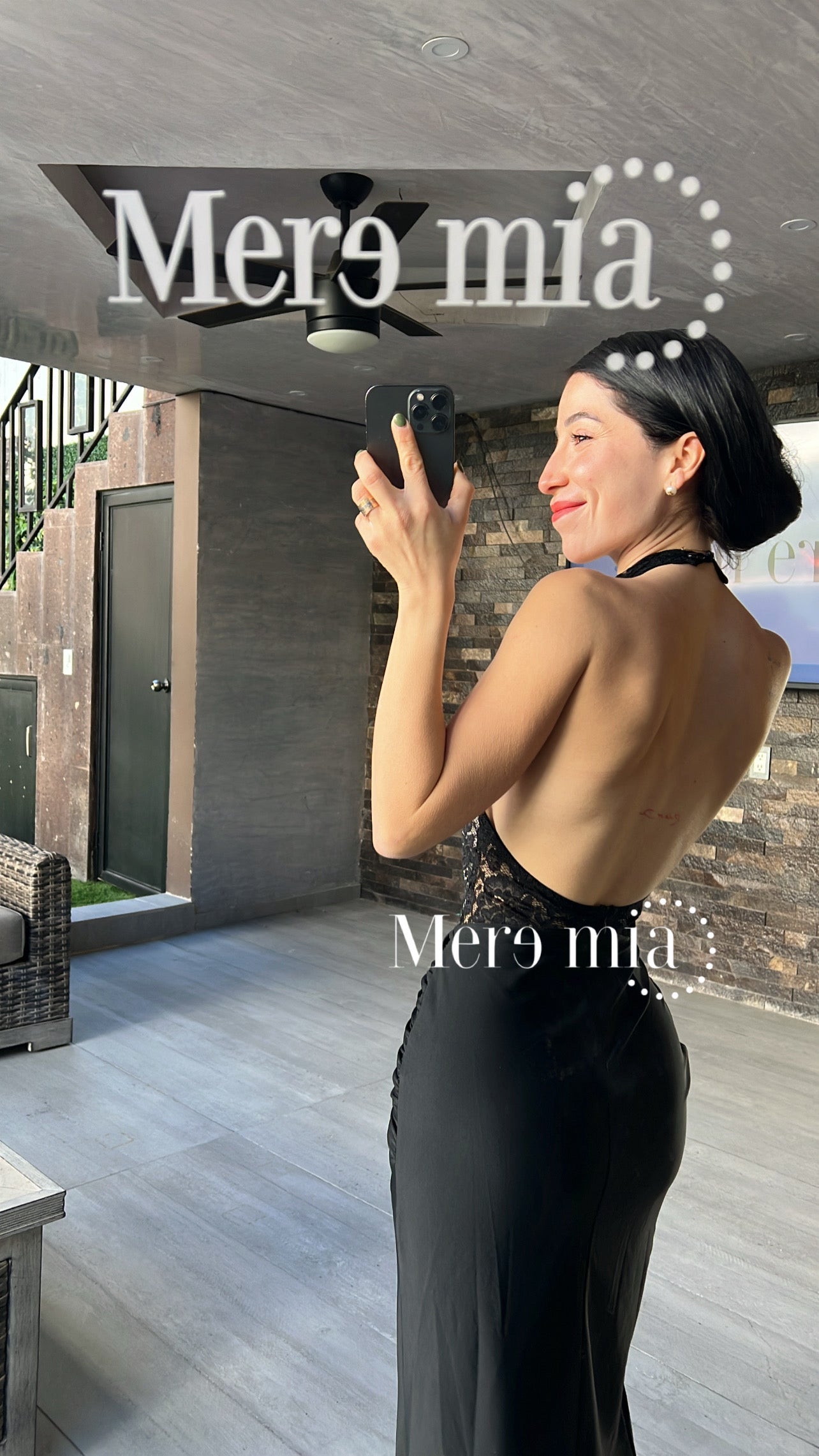 Vestido negro encaje cuello