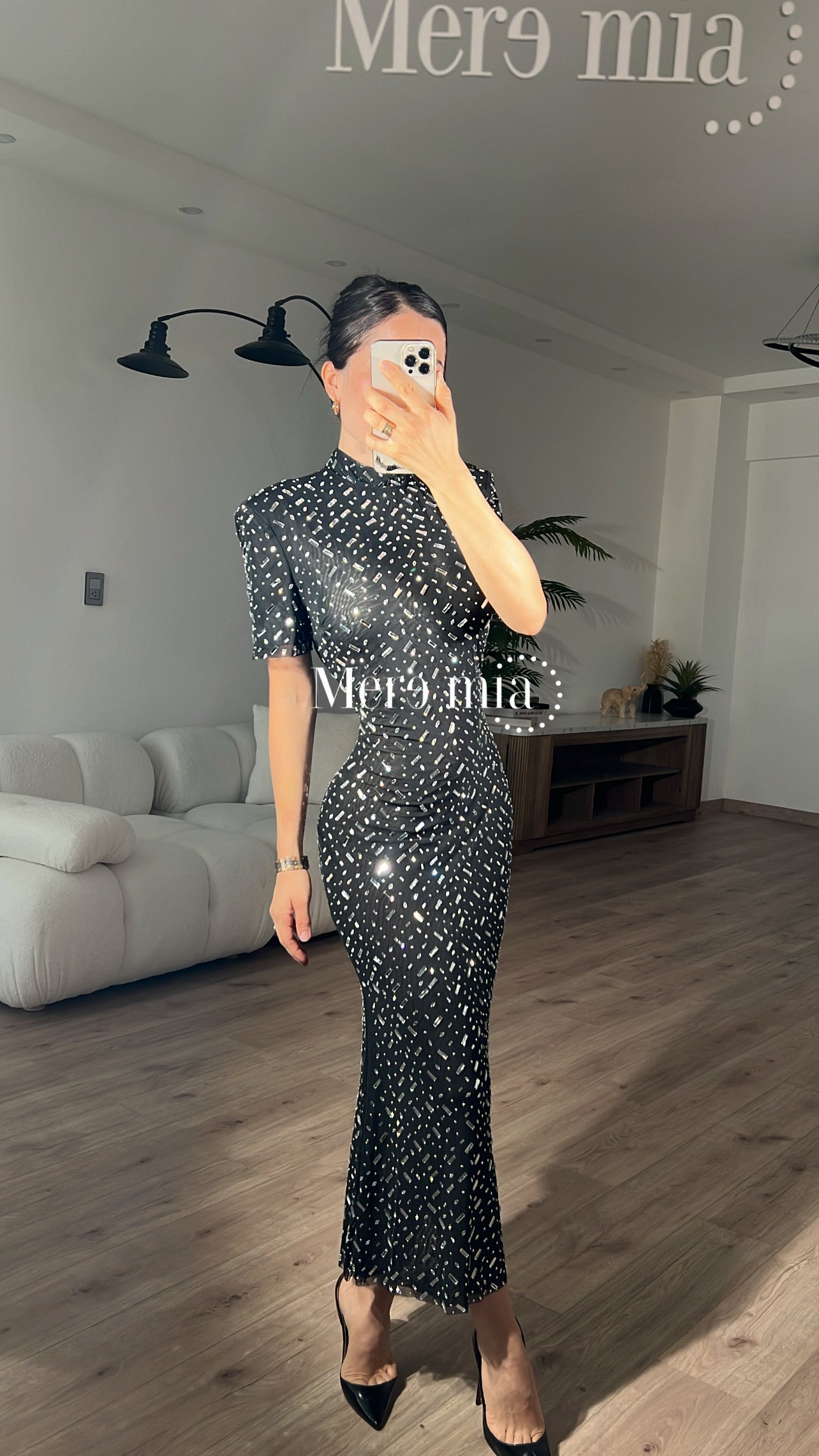 Vestido negro mc cuello