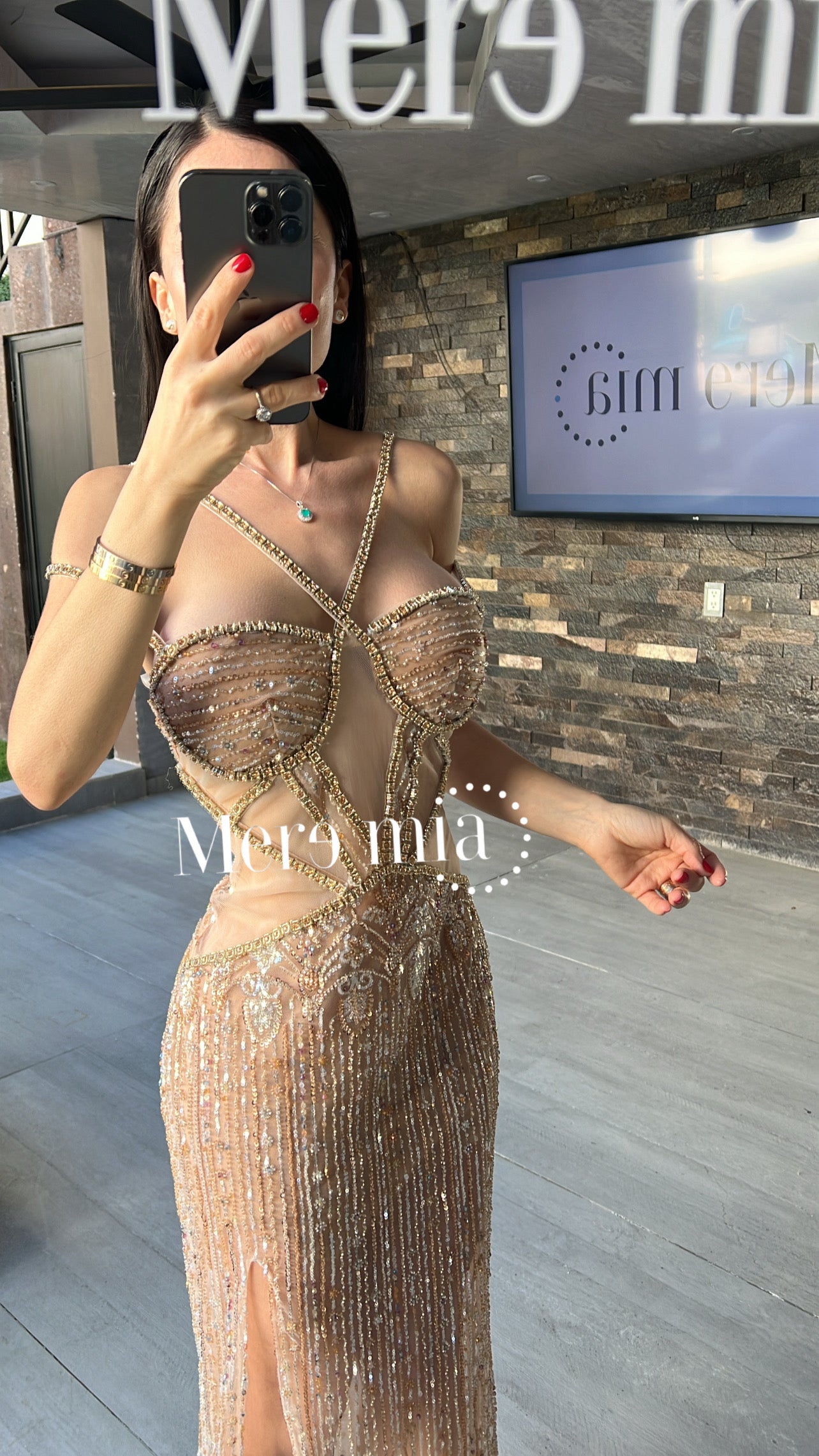 Vestido nude tiras apl