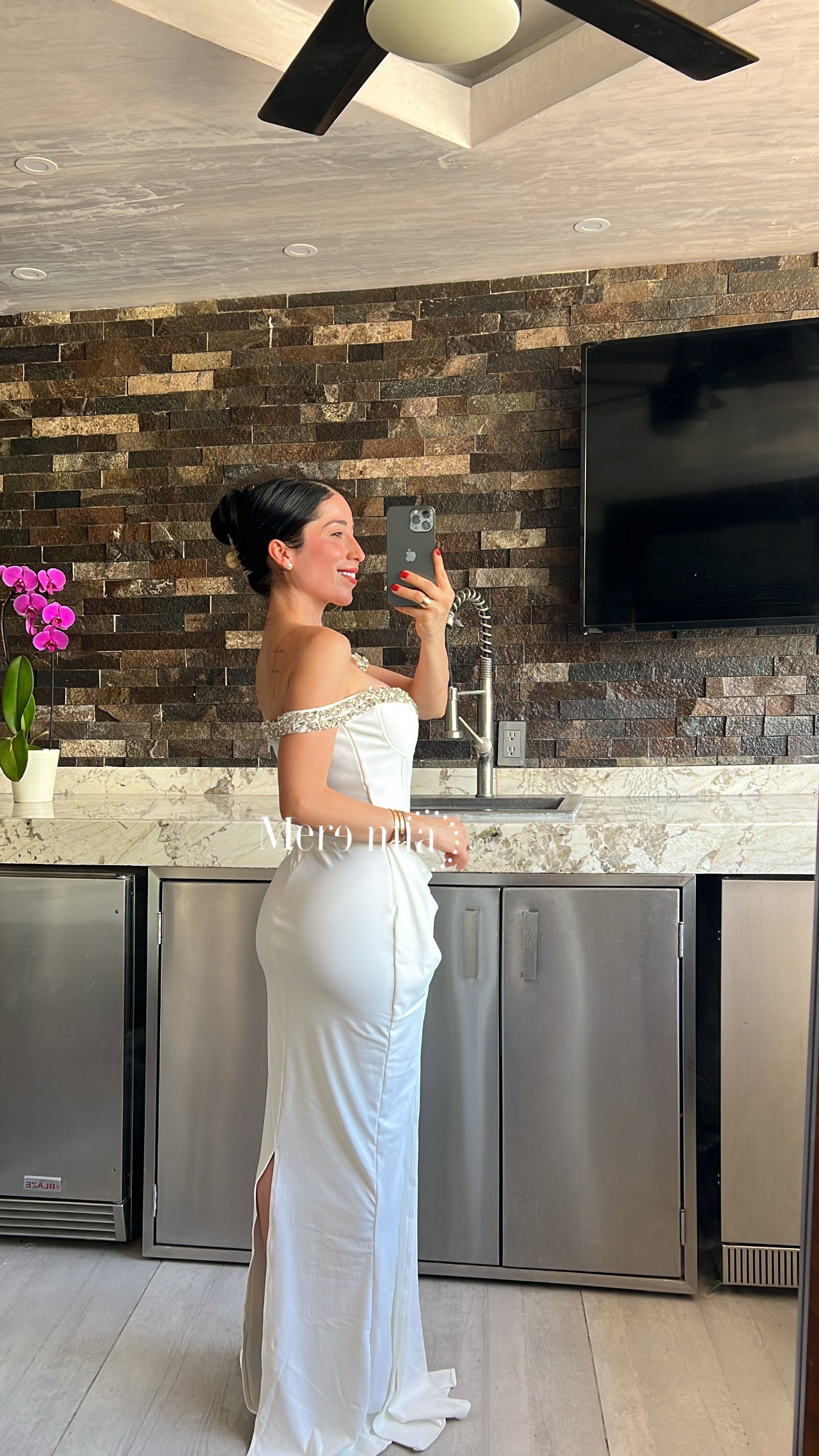 Vestido moño apl escote