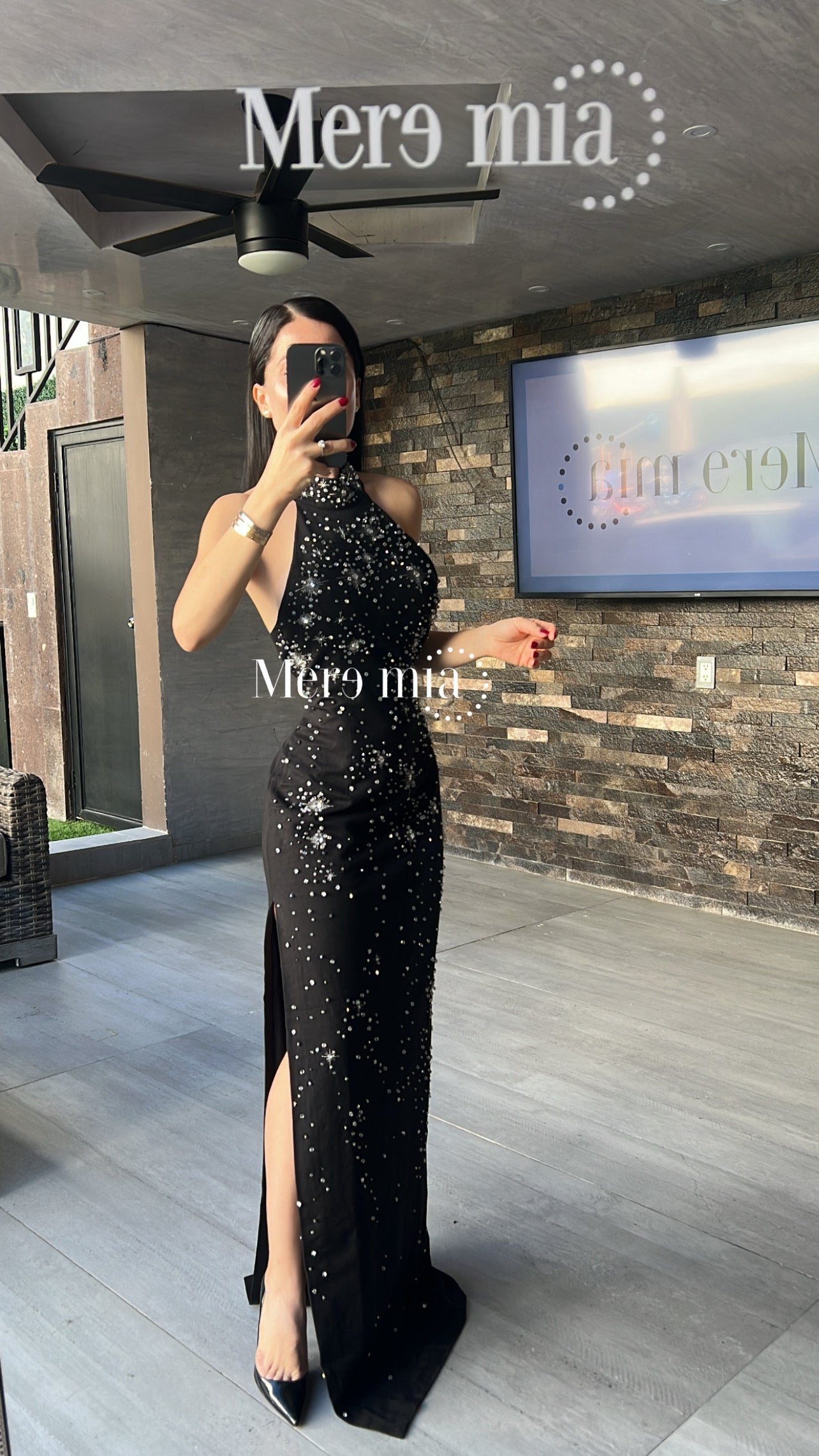 Vestido cuello brillante