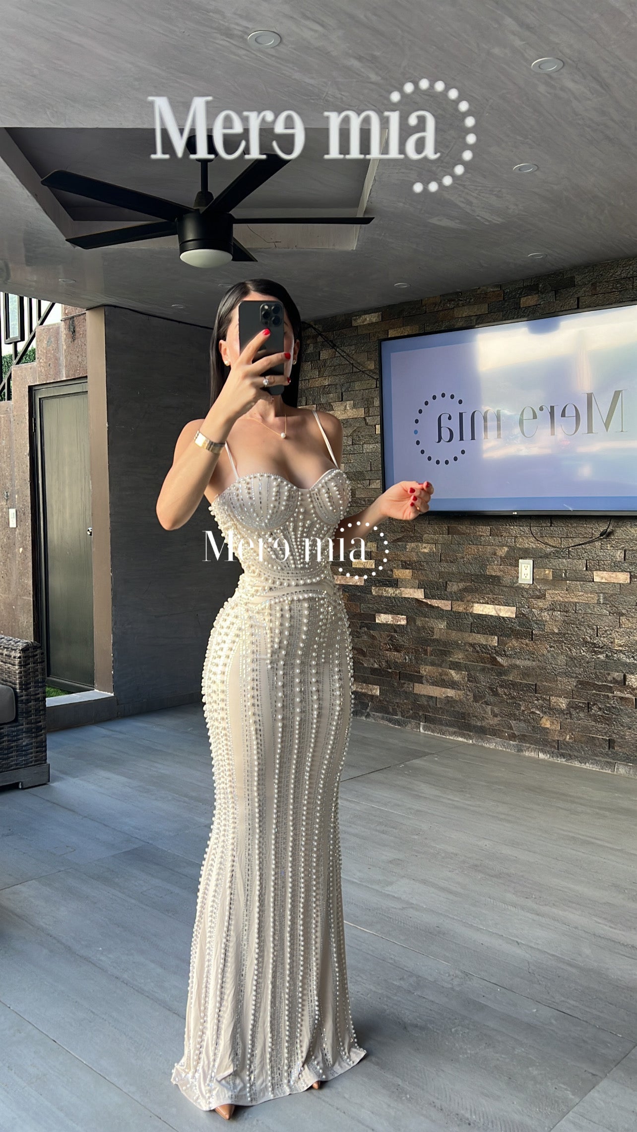 Vestido nude perlas largo