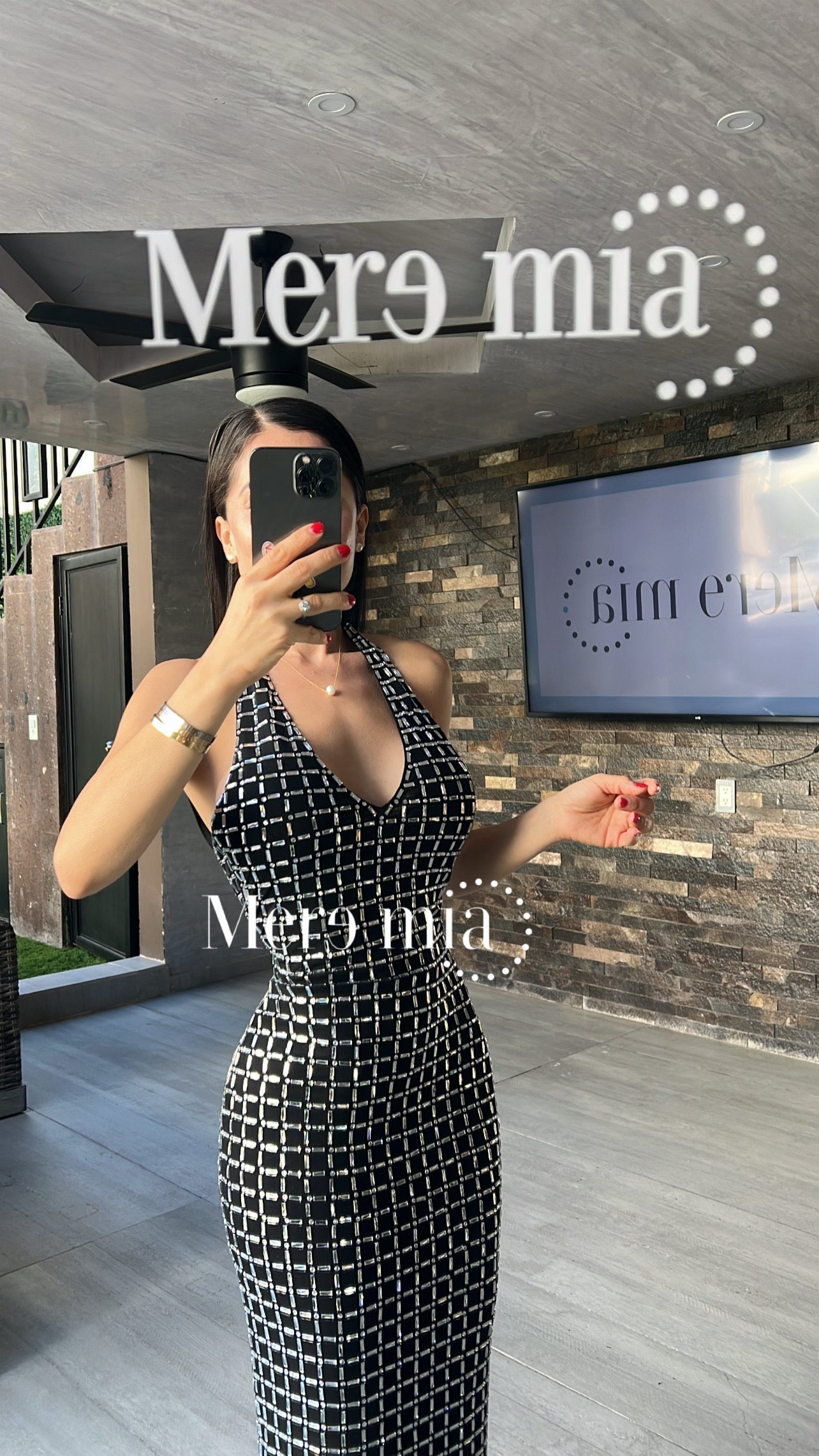 Vestido negro halter plata V