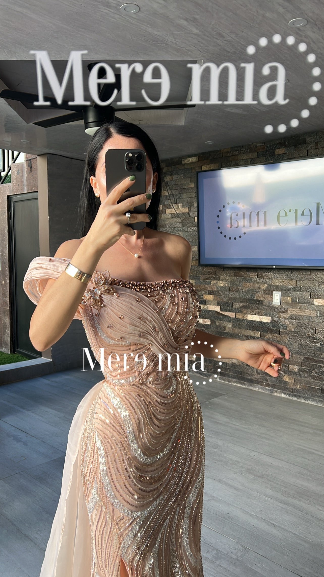 Vestido melón tul hombro