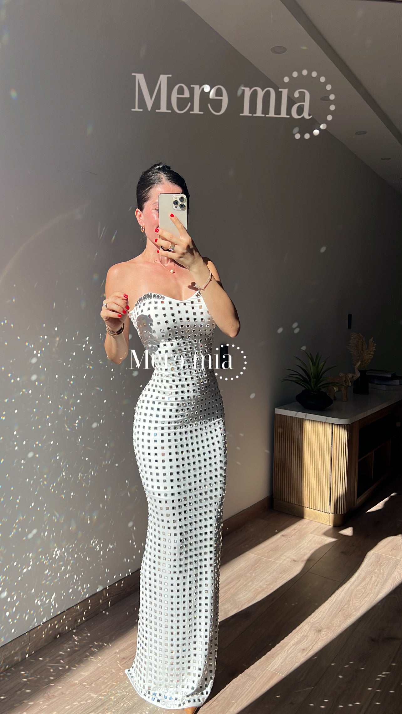 Vestido blanco cuadro plata