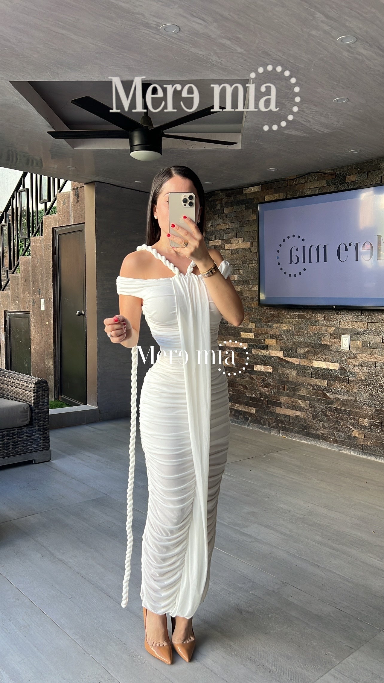 Vestido blanco plisado trenz