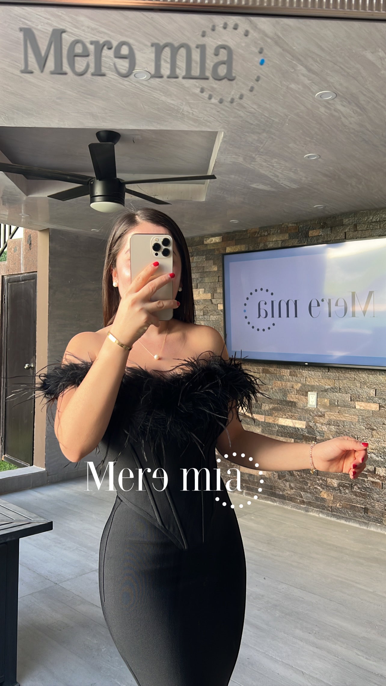 Conjunto plumas largo