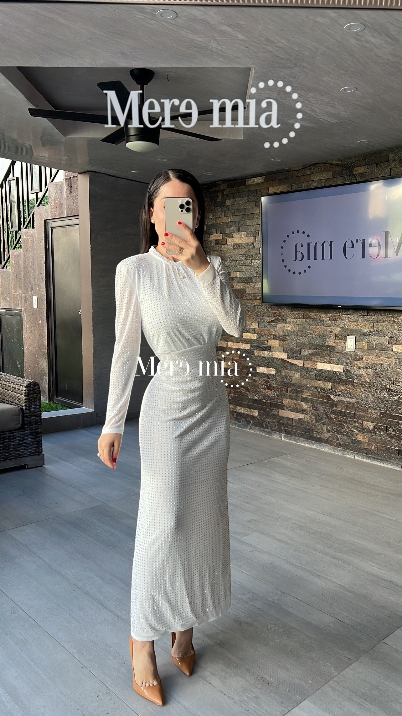 Vestido blanco puntos cuello