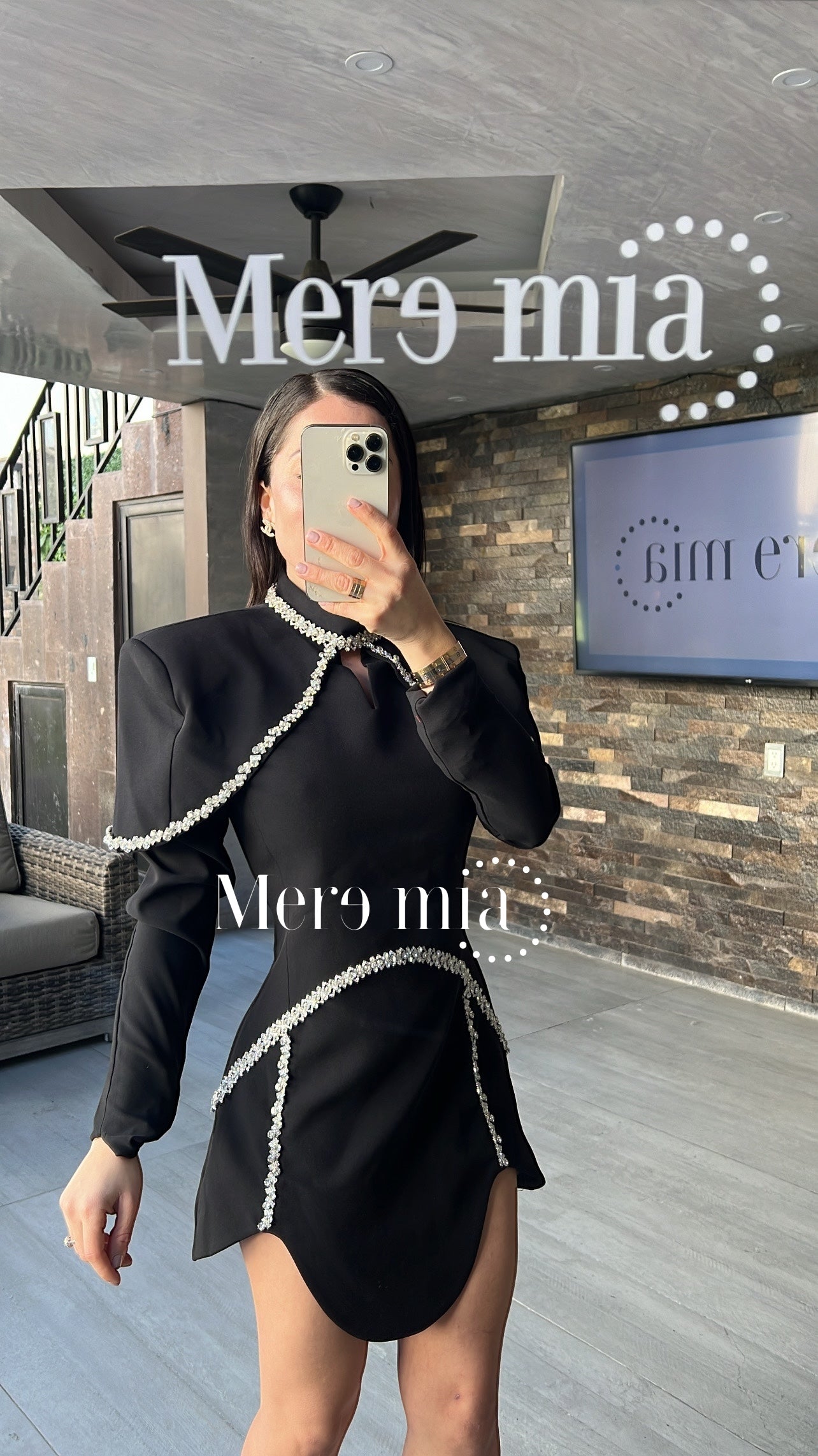 Vestido negro corto plata