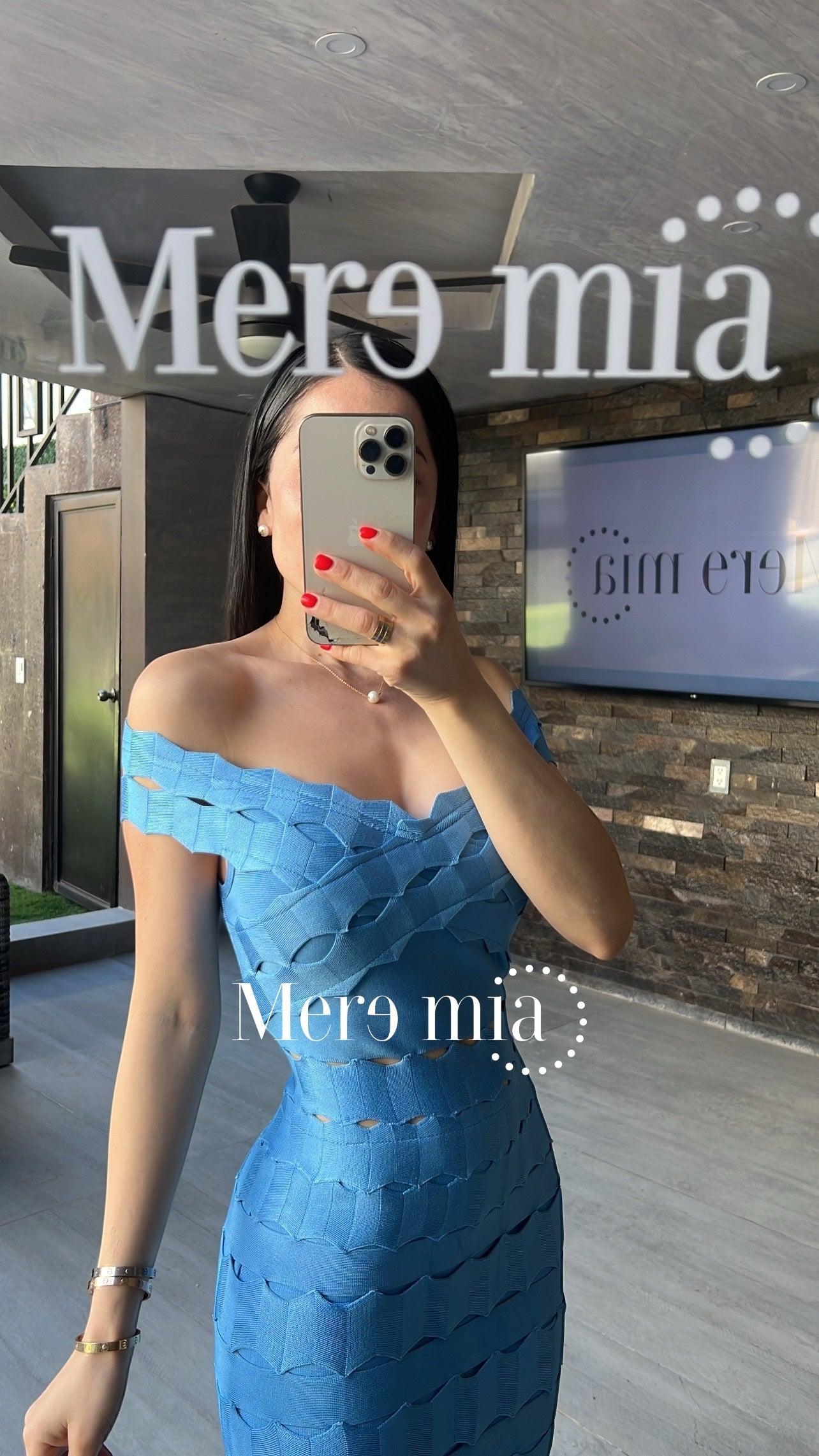 Vestido bug ruff hombros
