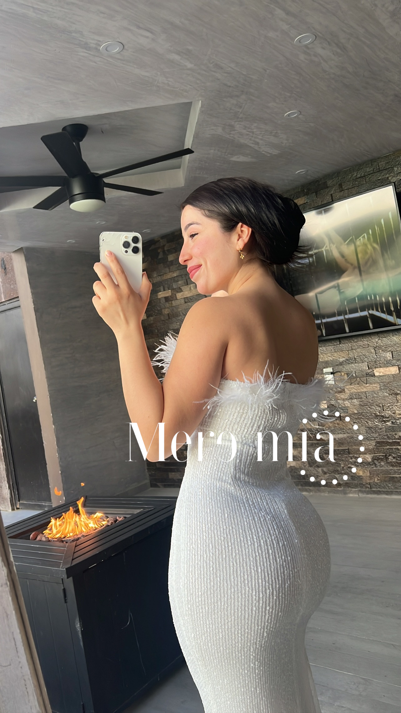 Vestido blanco plumas con lentejuela largo