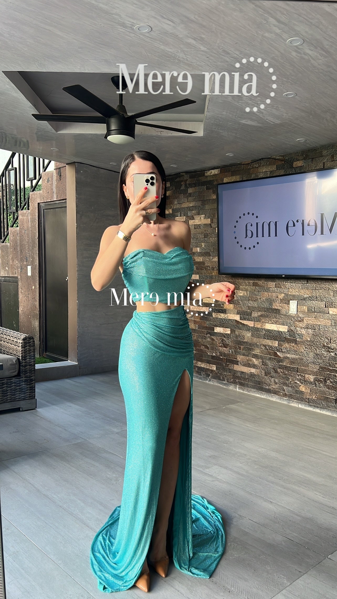 Conjunto turquesa puntos