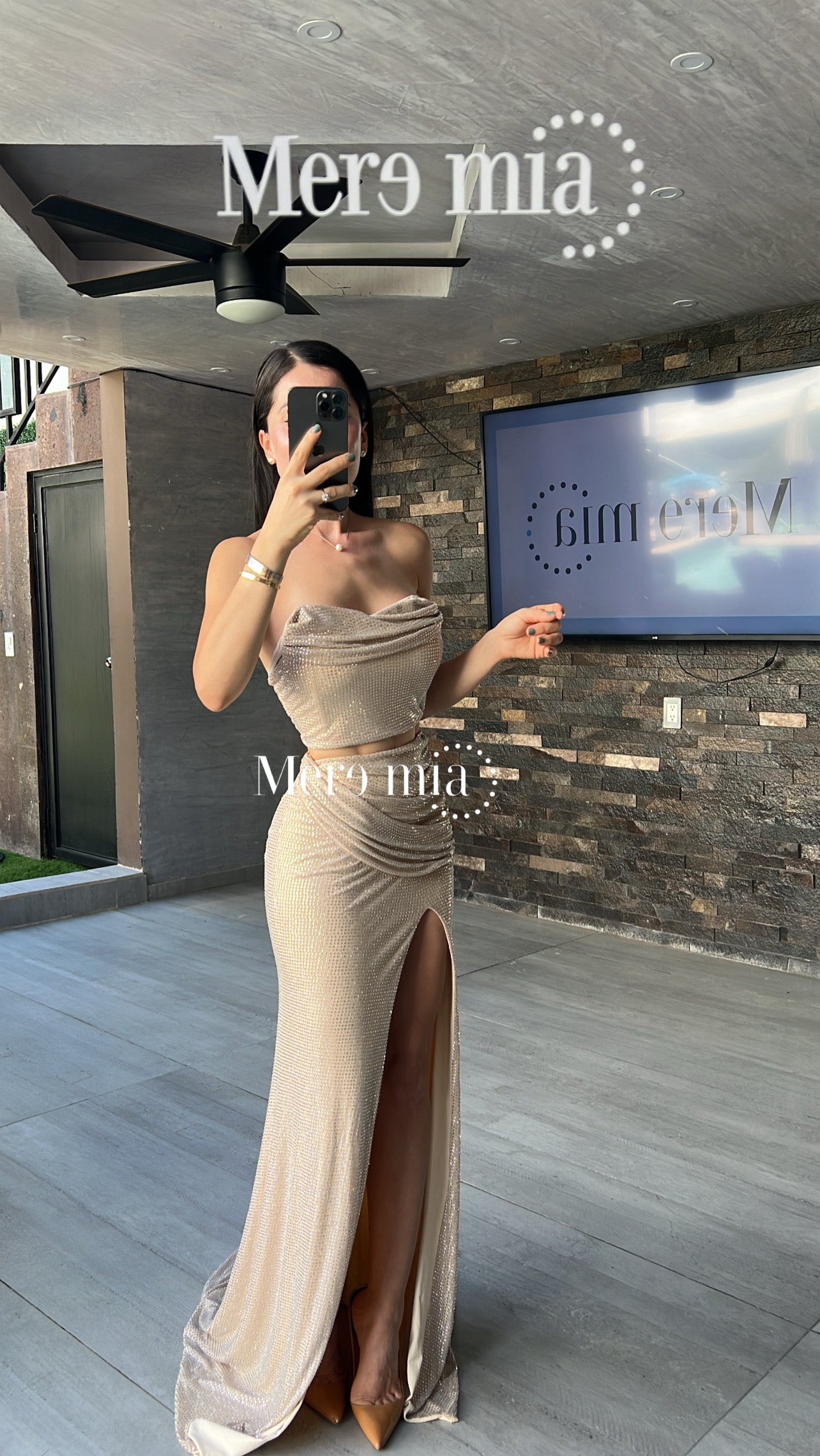 Conjunto beige puntos