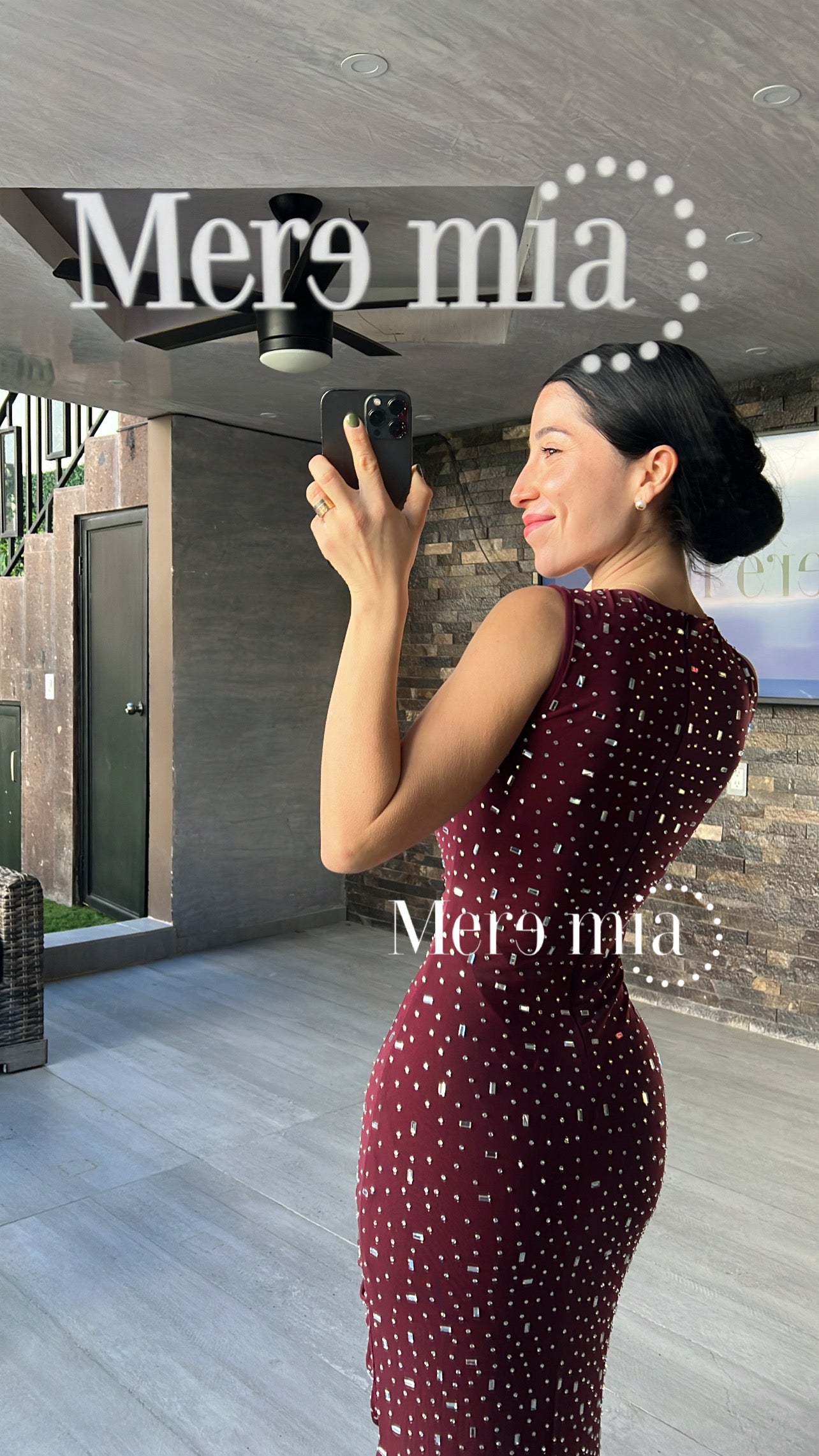 Vestido tinto puntos plata