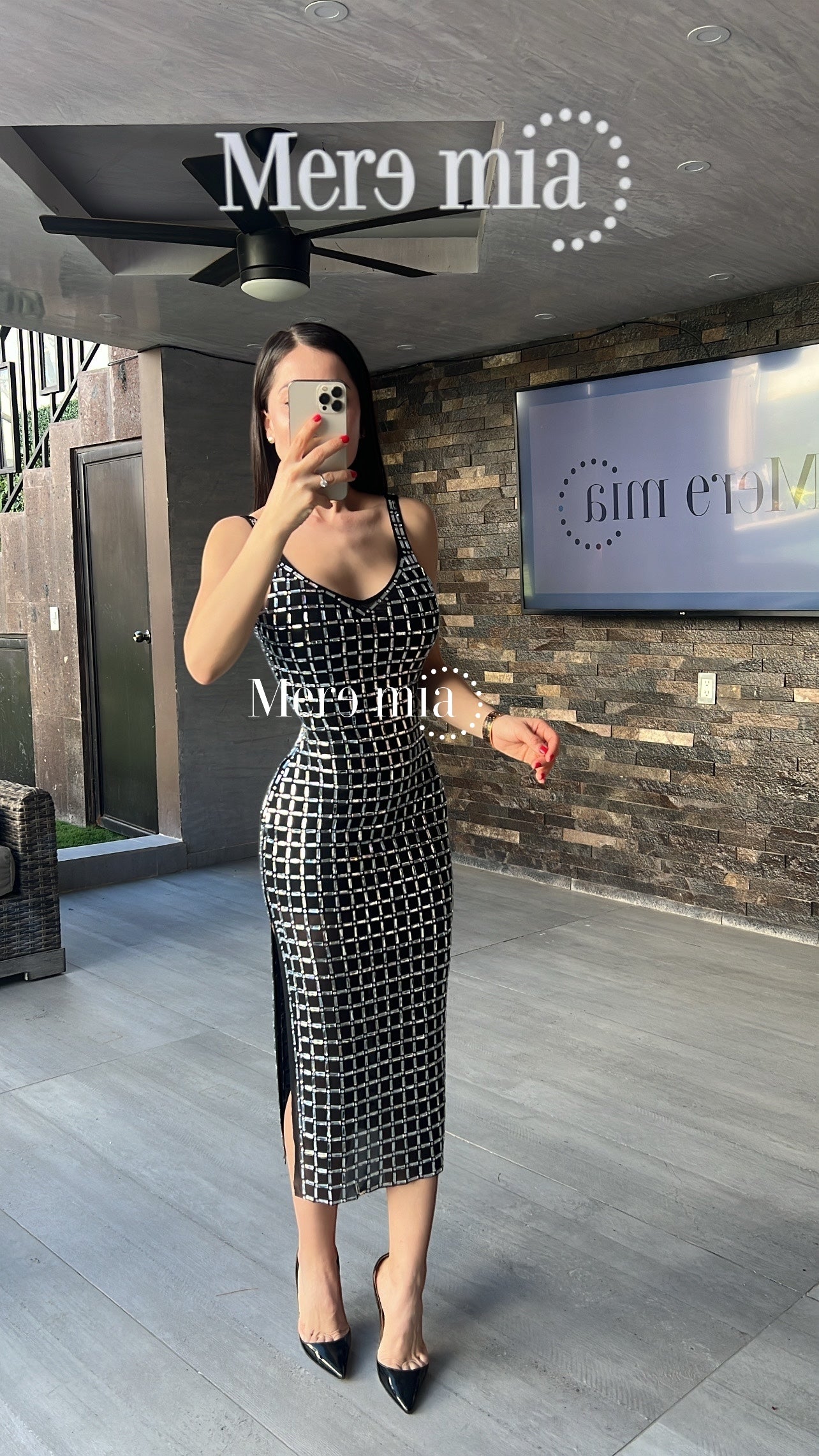 Vestido negro apl cuadros plata