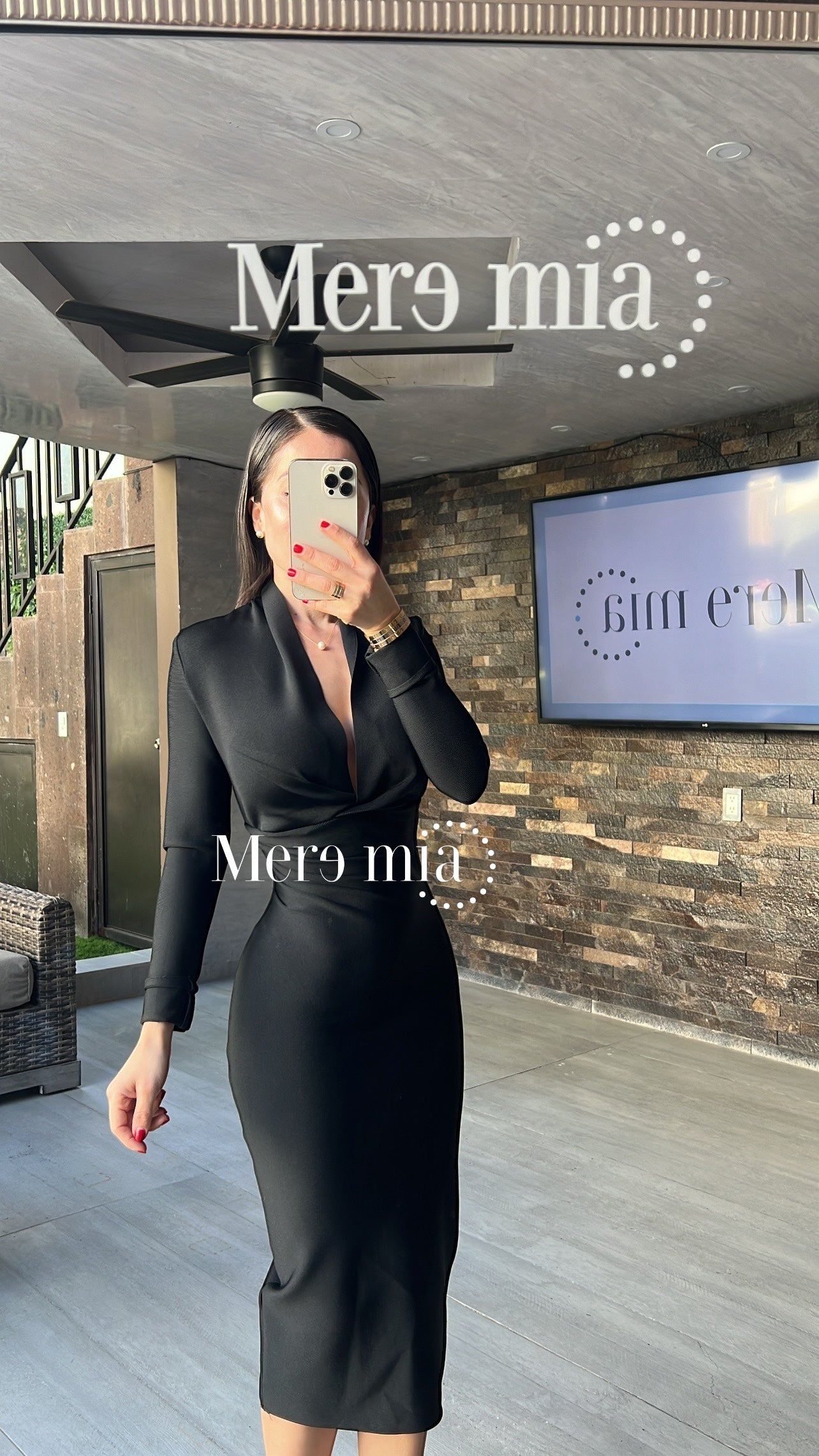 Vestido negro manga larga