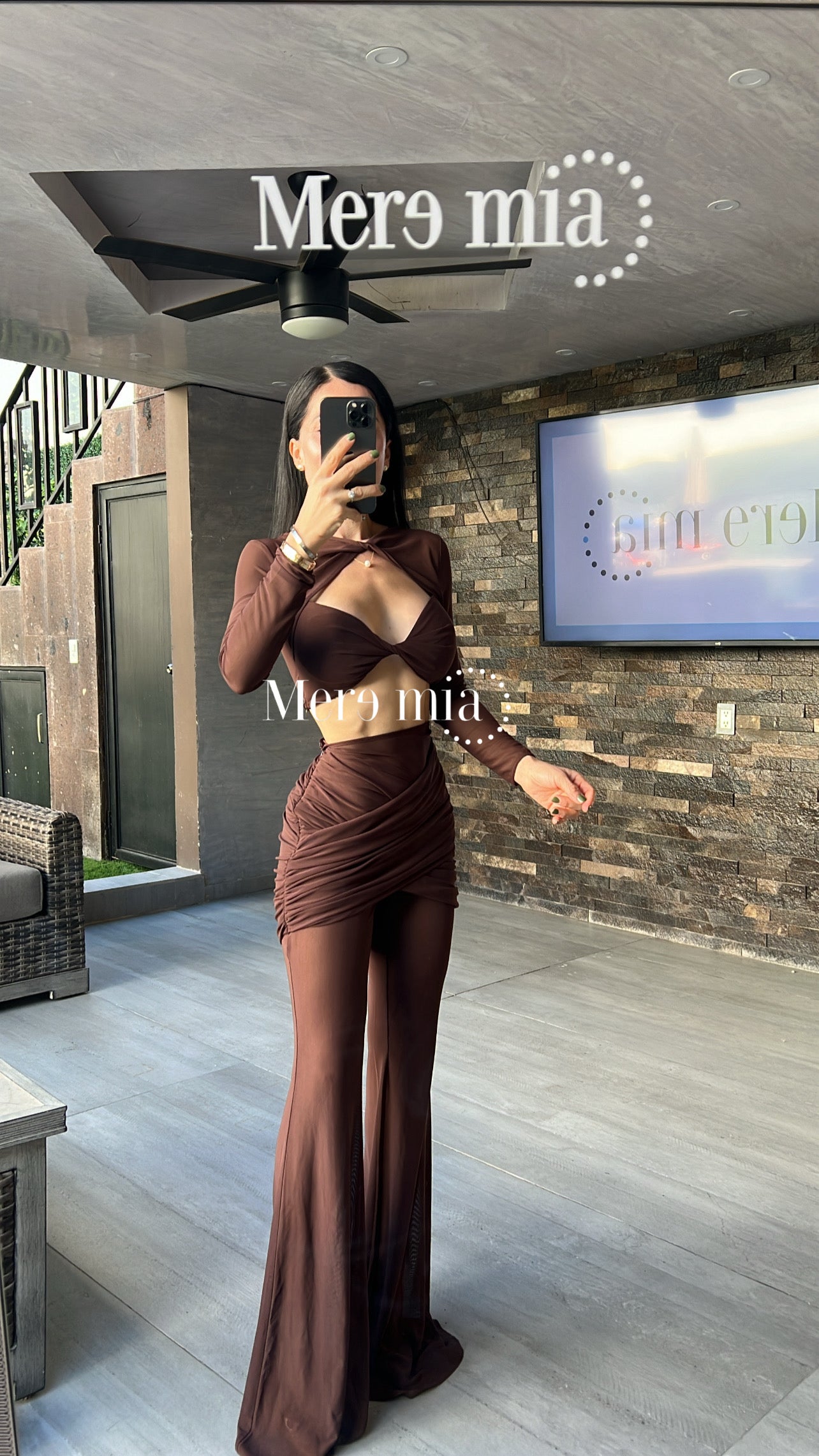 Conjunto cafe plisado pan