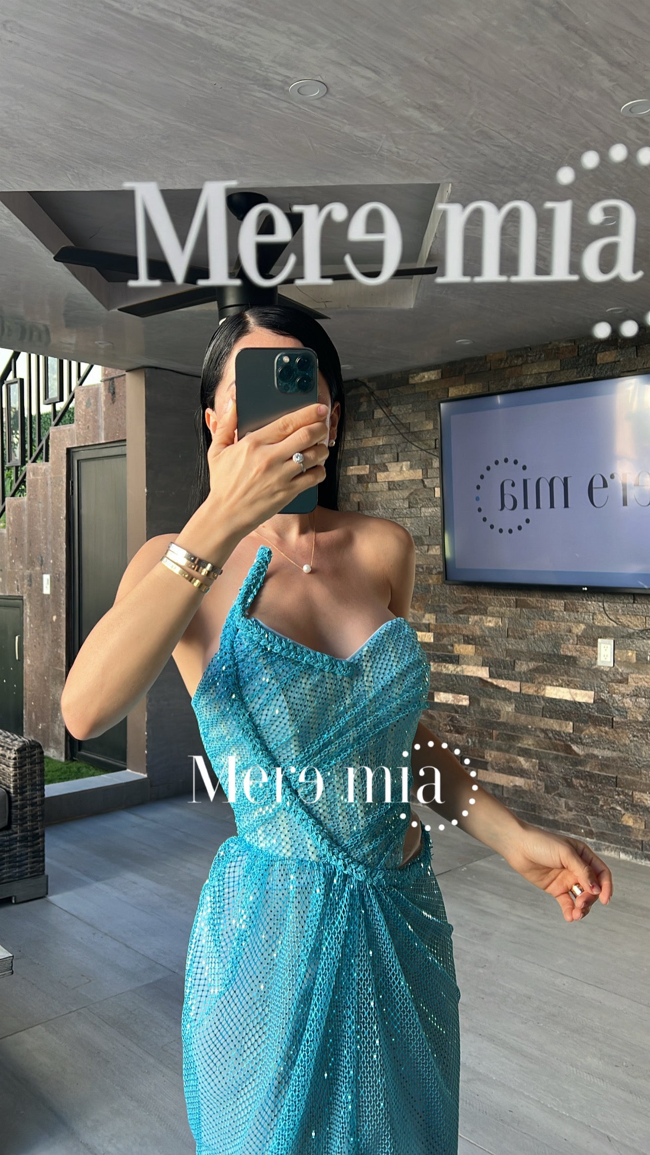Vestido turquesa malla