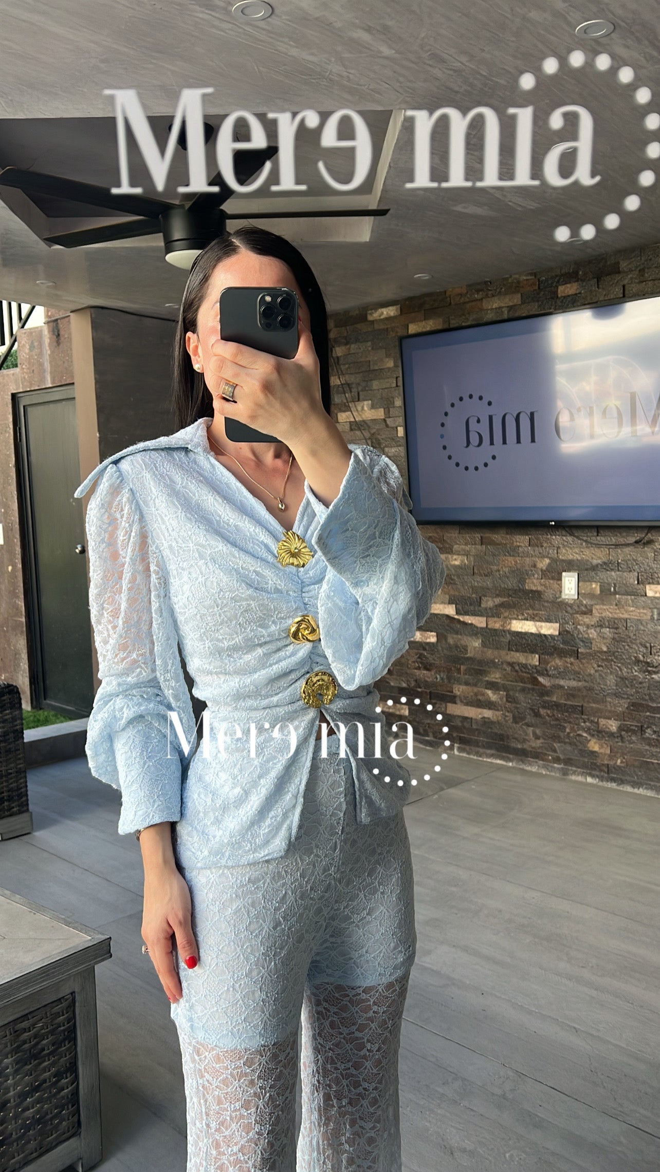 Conjunto encaje pantalón cuello