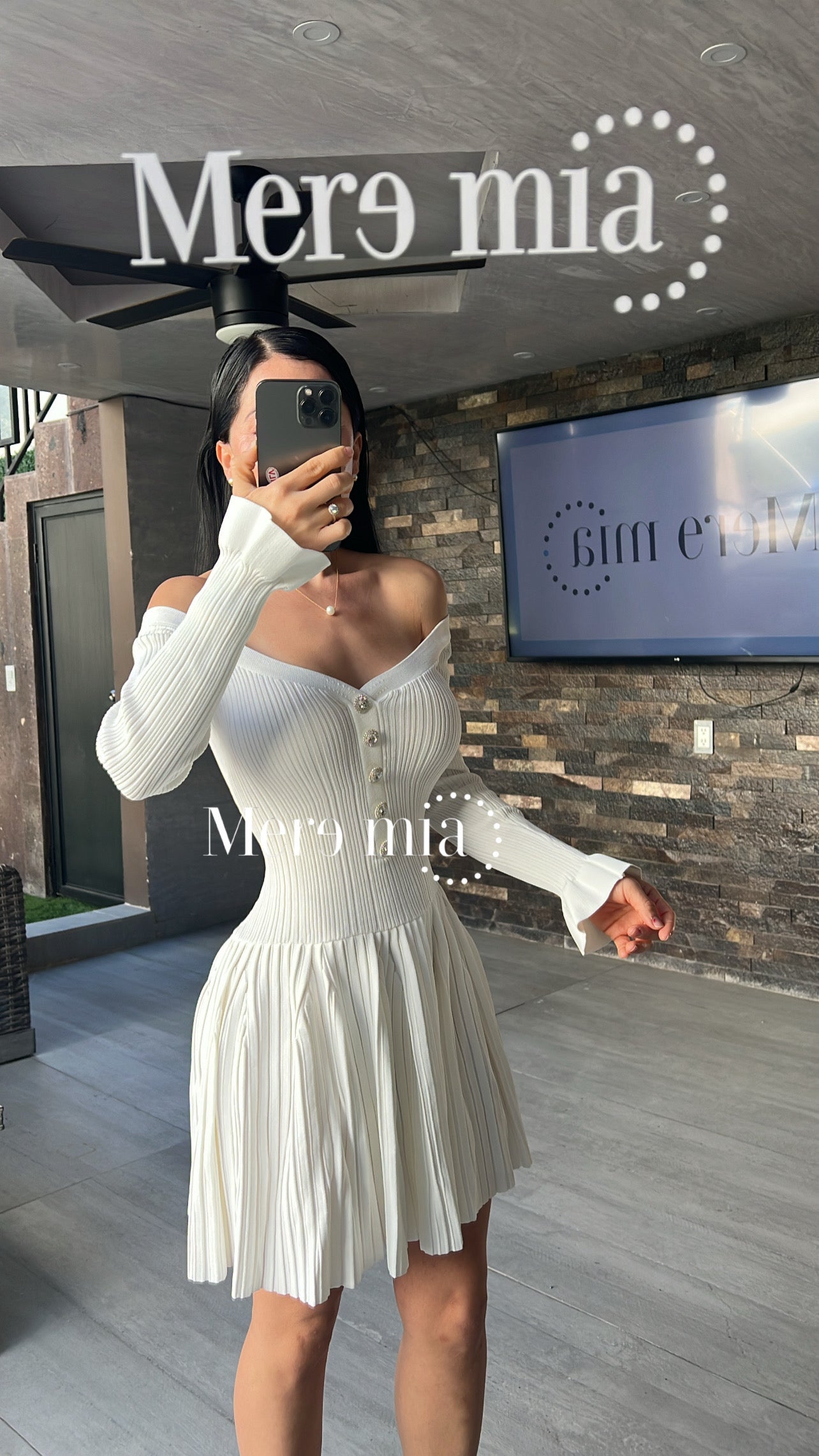 Vestido blanco rayado olanes