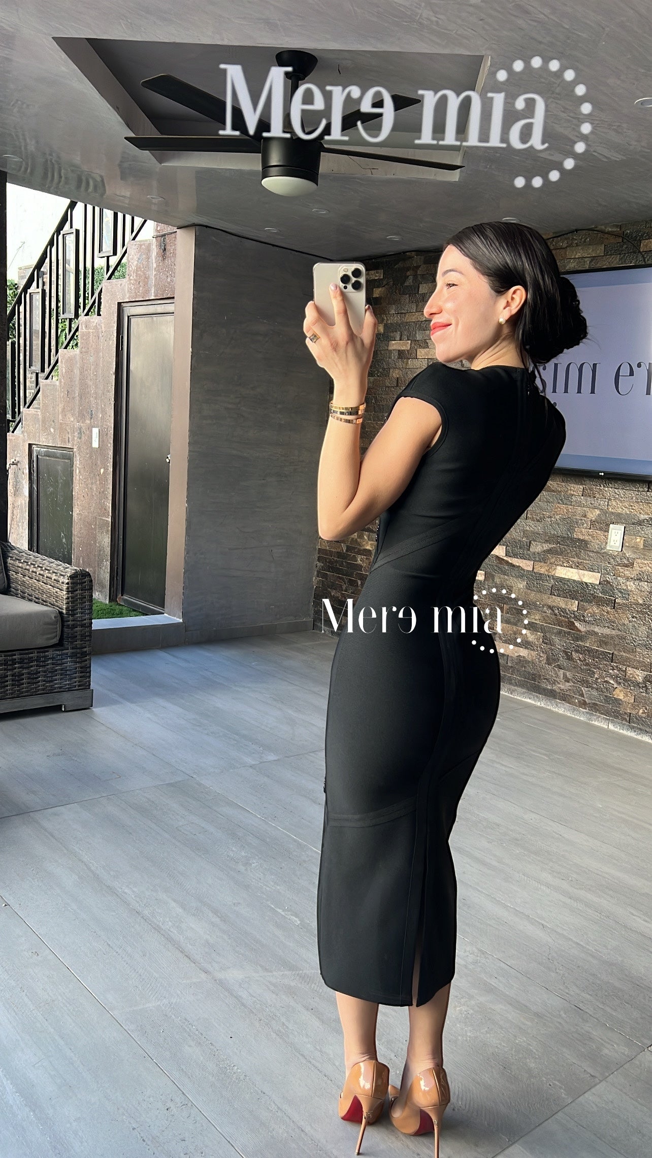 Vestido negro apl neg mc