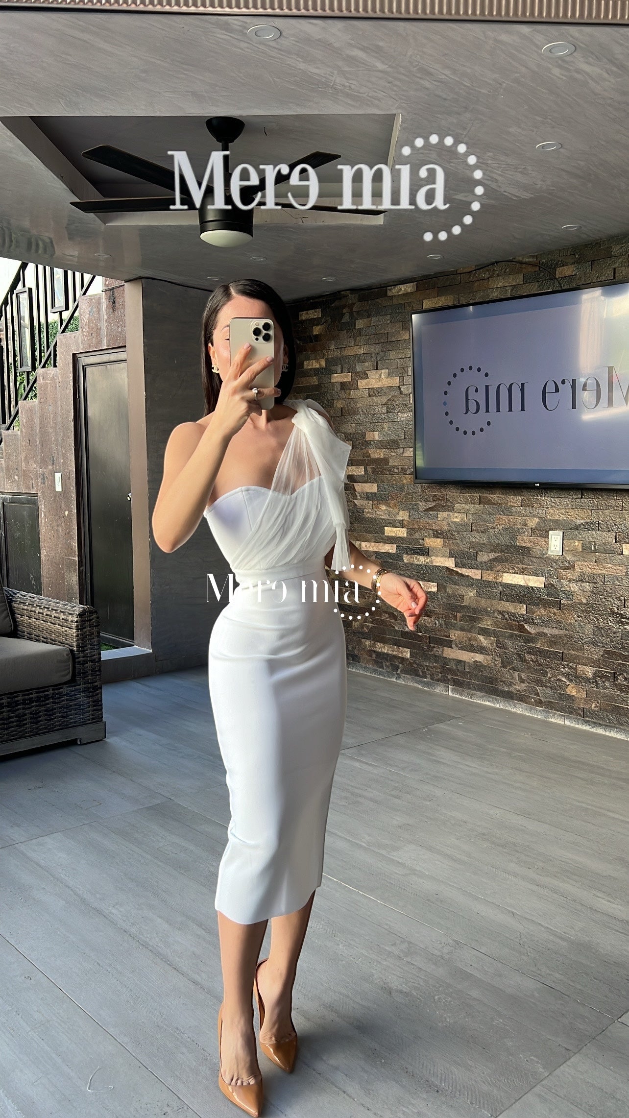 Vestido blanco hombro tul