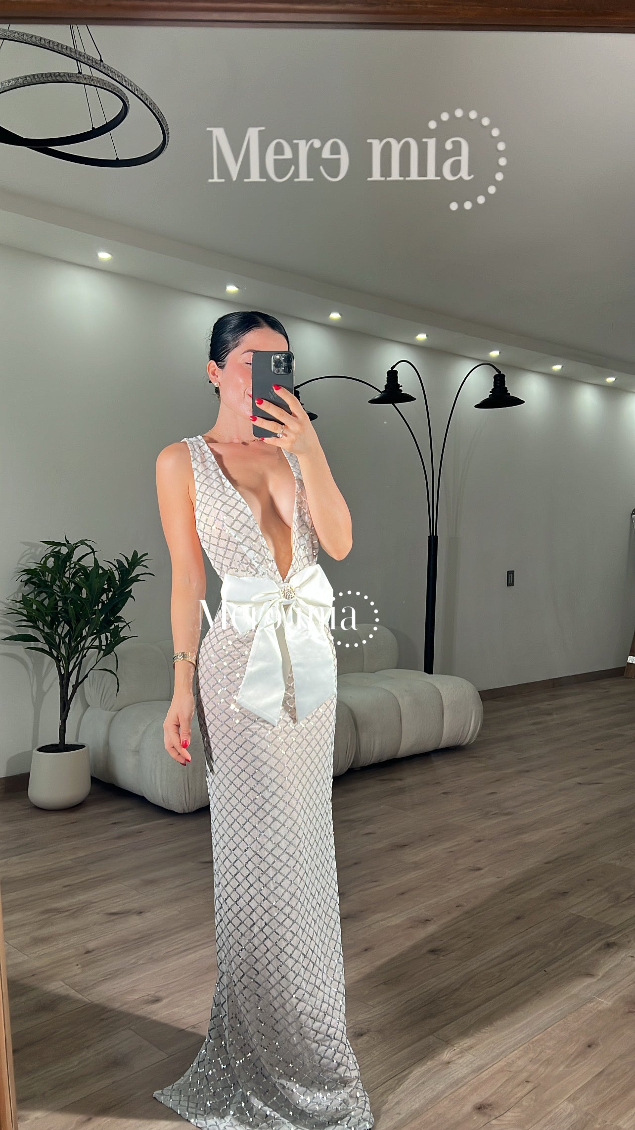 Vestido moño plata