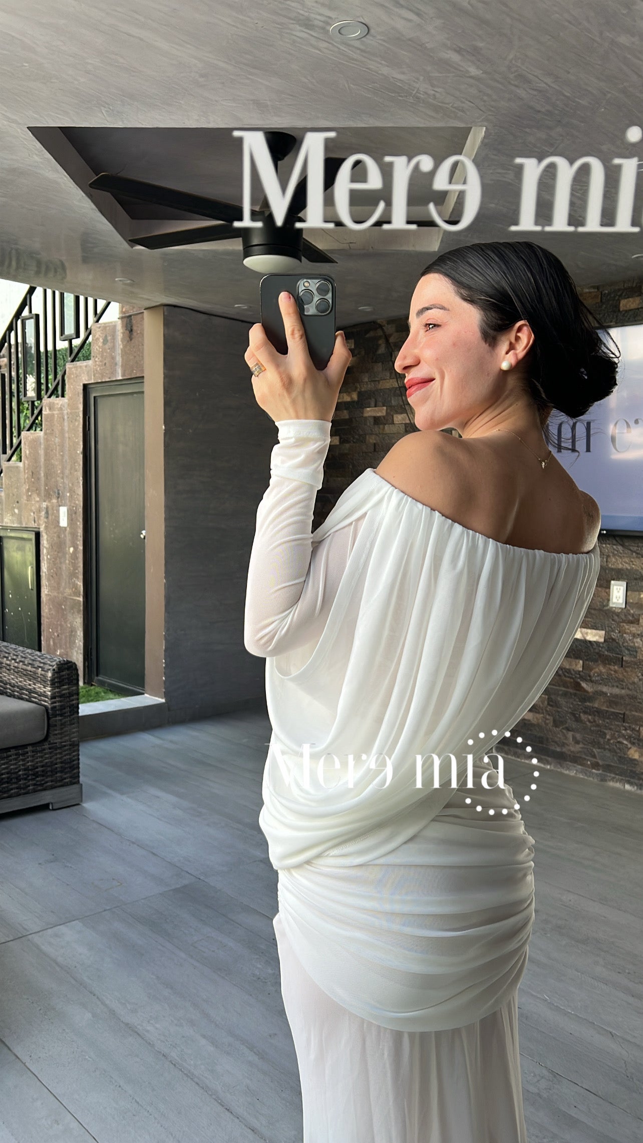 Vestido plisado malla hombros