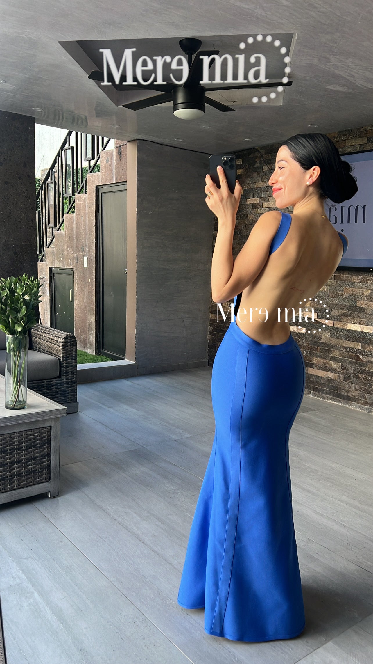 Vestido azul espalda