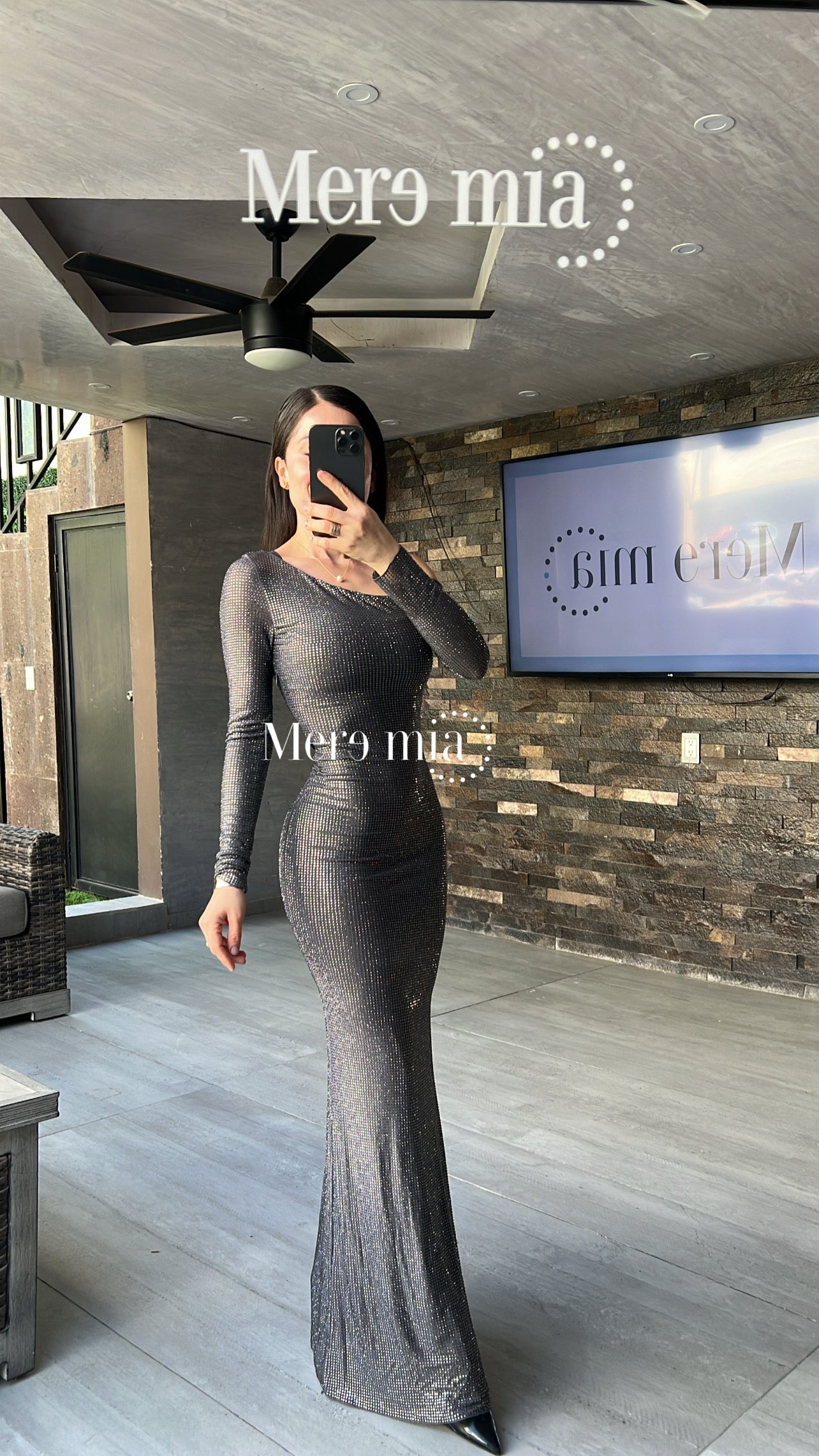 Vestido un hombro puntos suelto