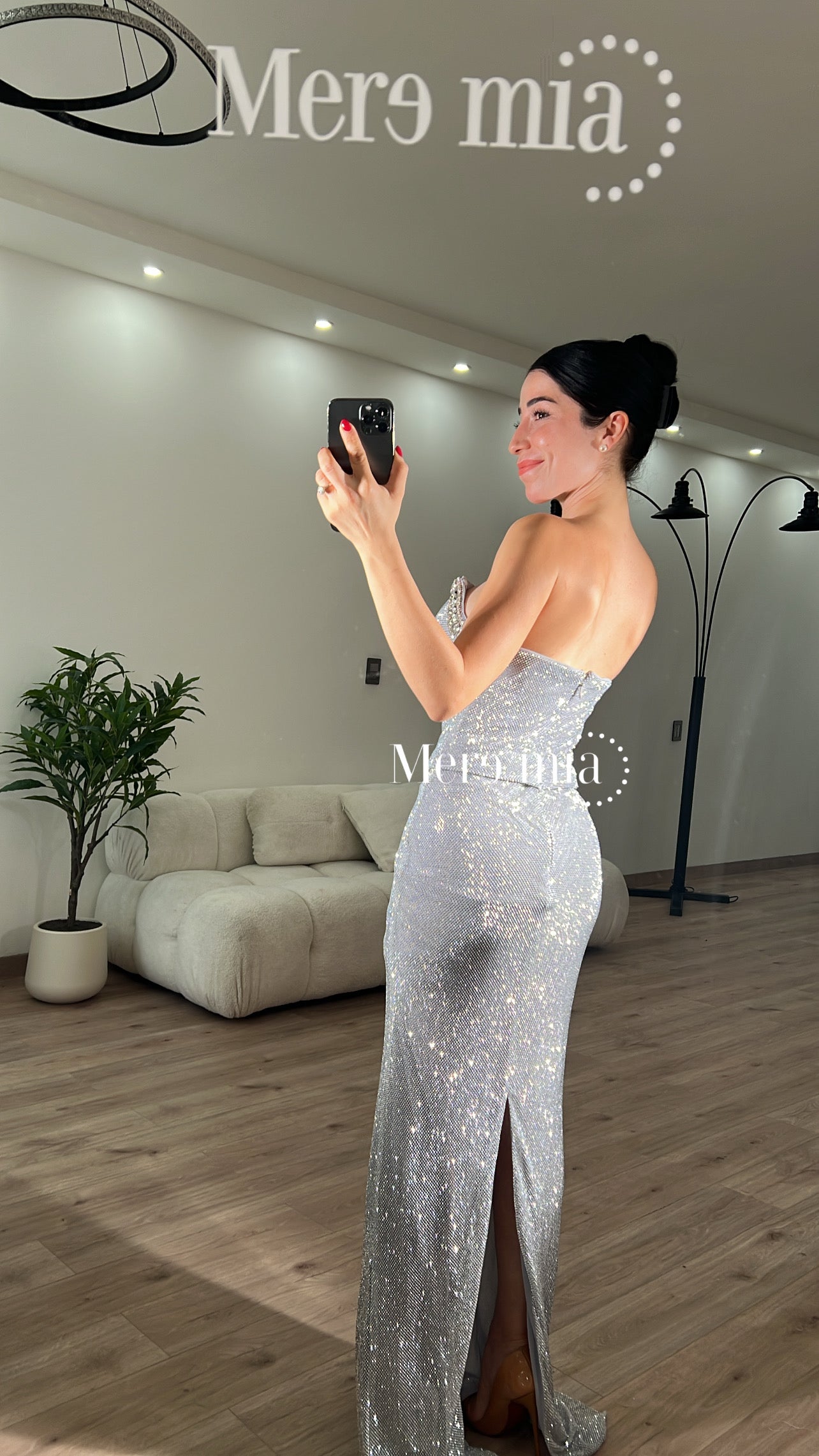 Vestido brilloso plateado