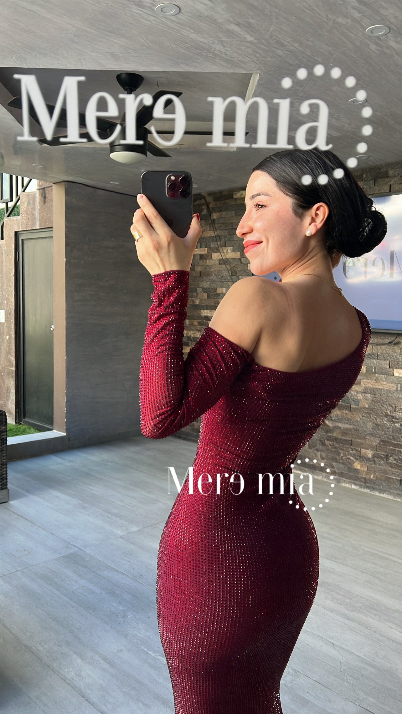 Vestido un hombro puntos suelto