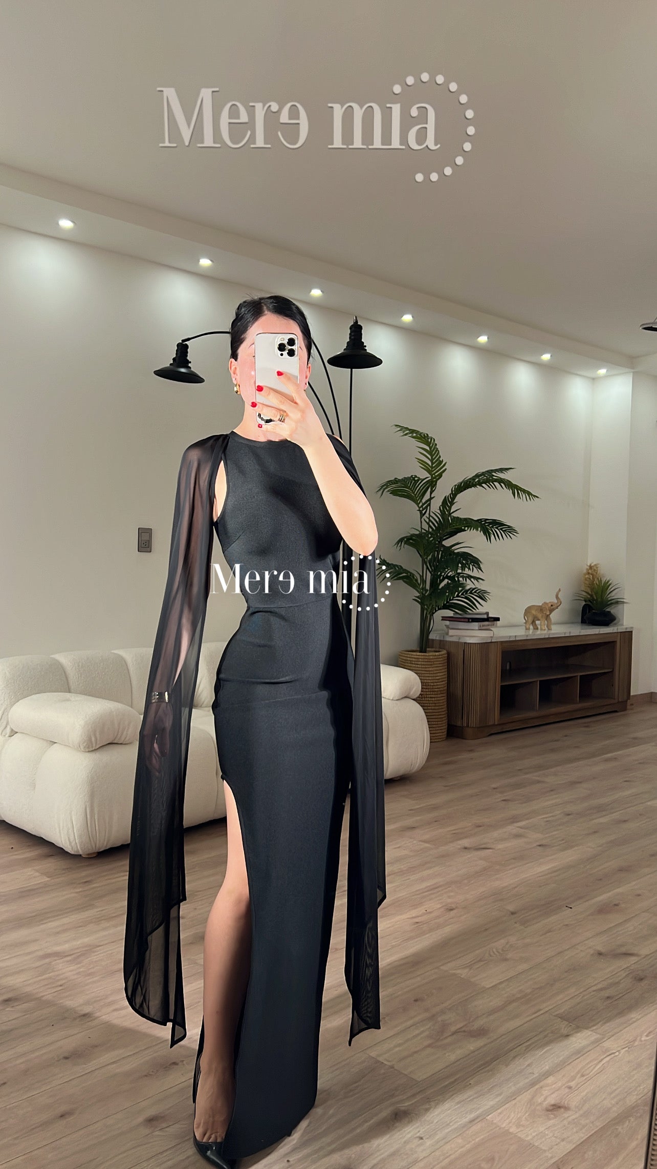 Vestido negro mangas