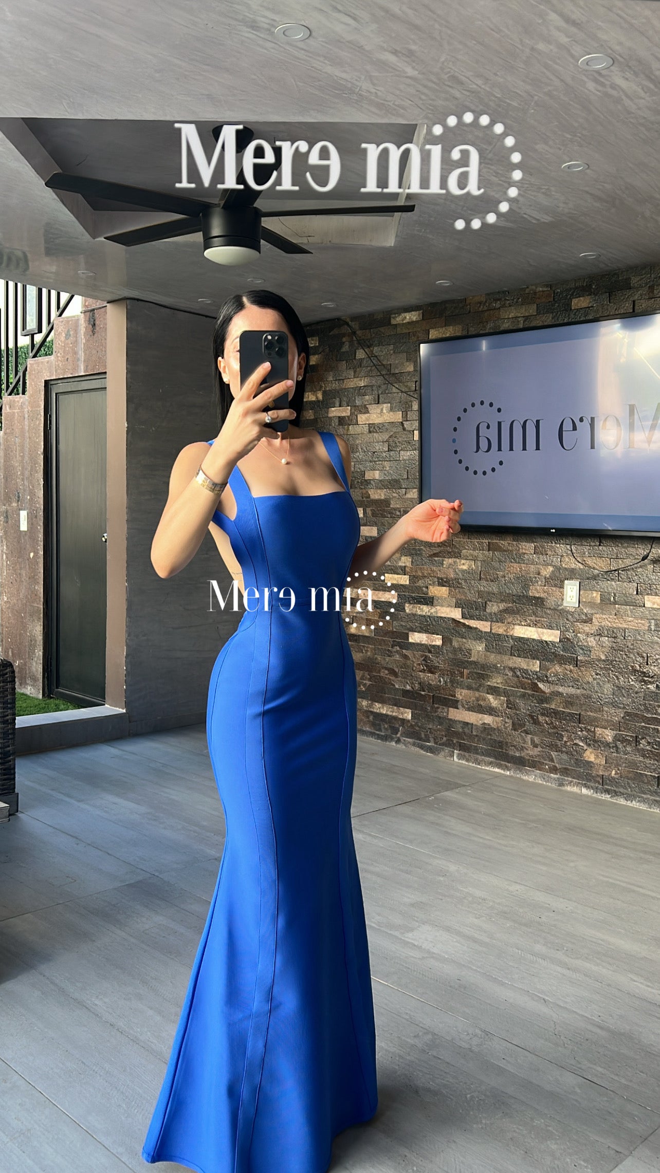 Vestido azul espalda