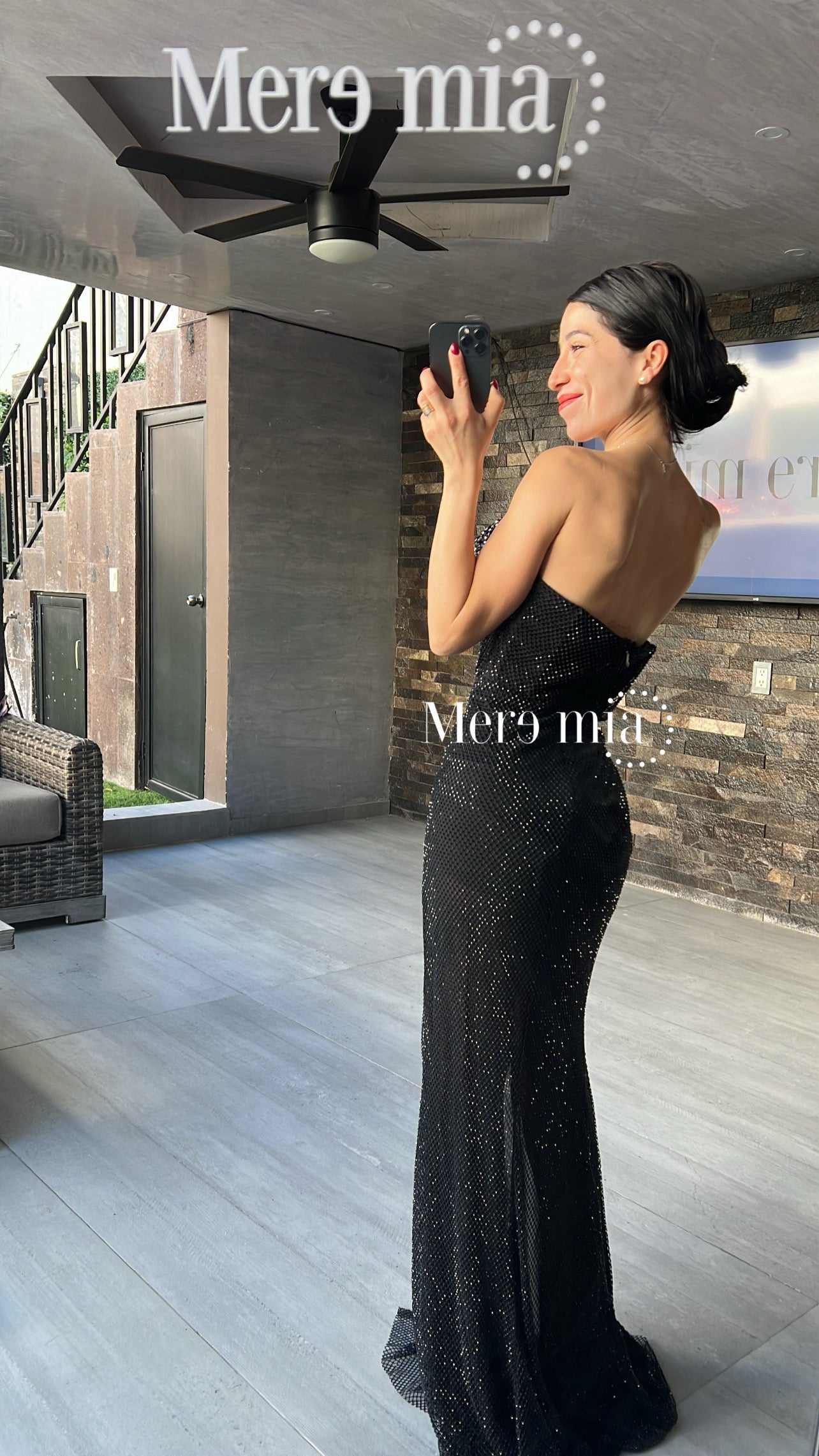 Vestido negro V apl plata