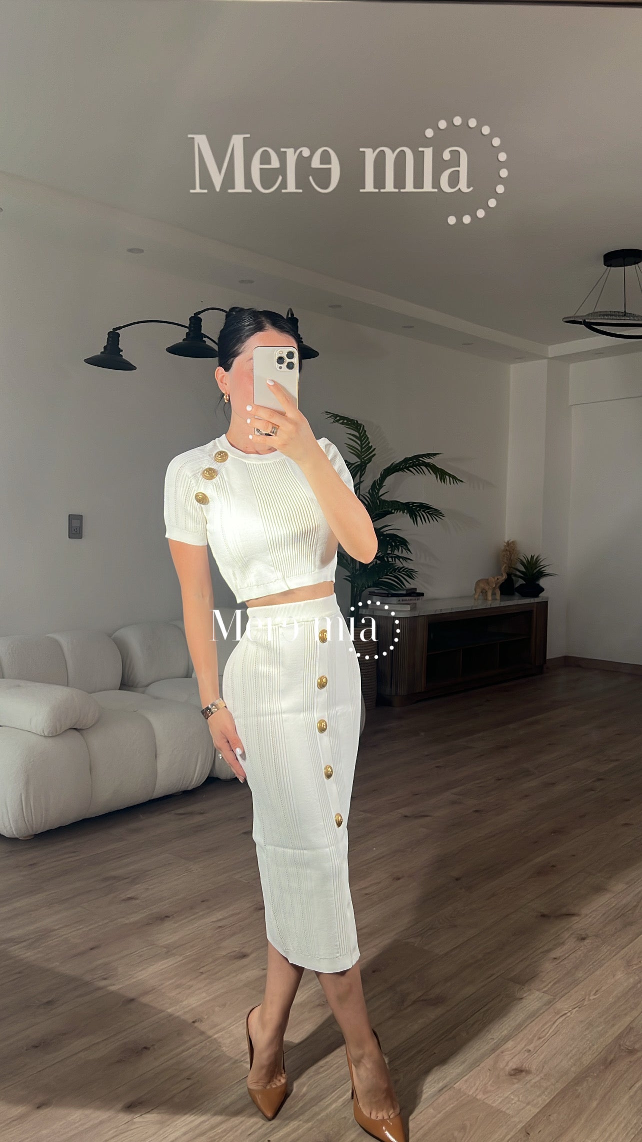 Conjunto blanco rayado