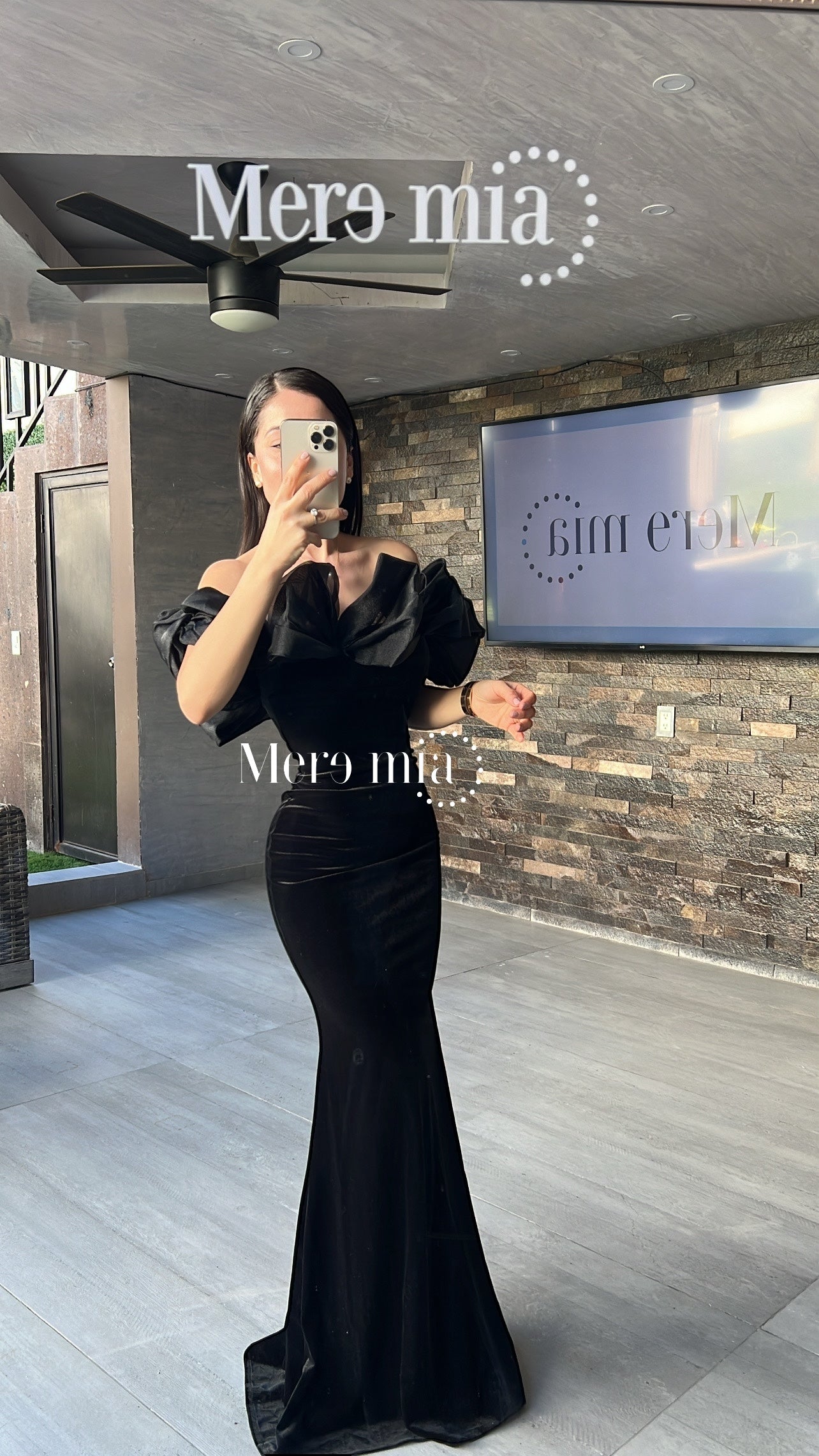 Vestido negro scrunchie tul