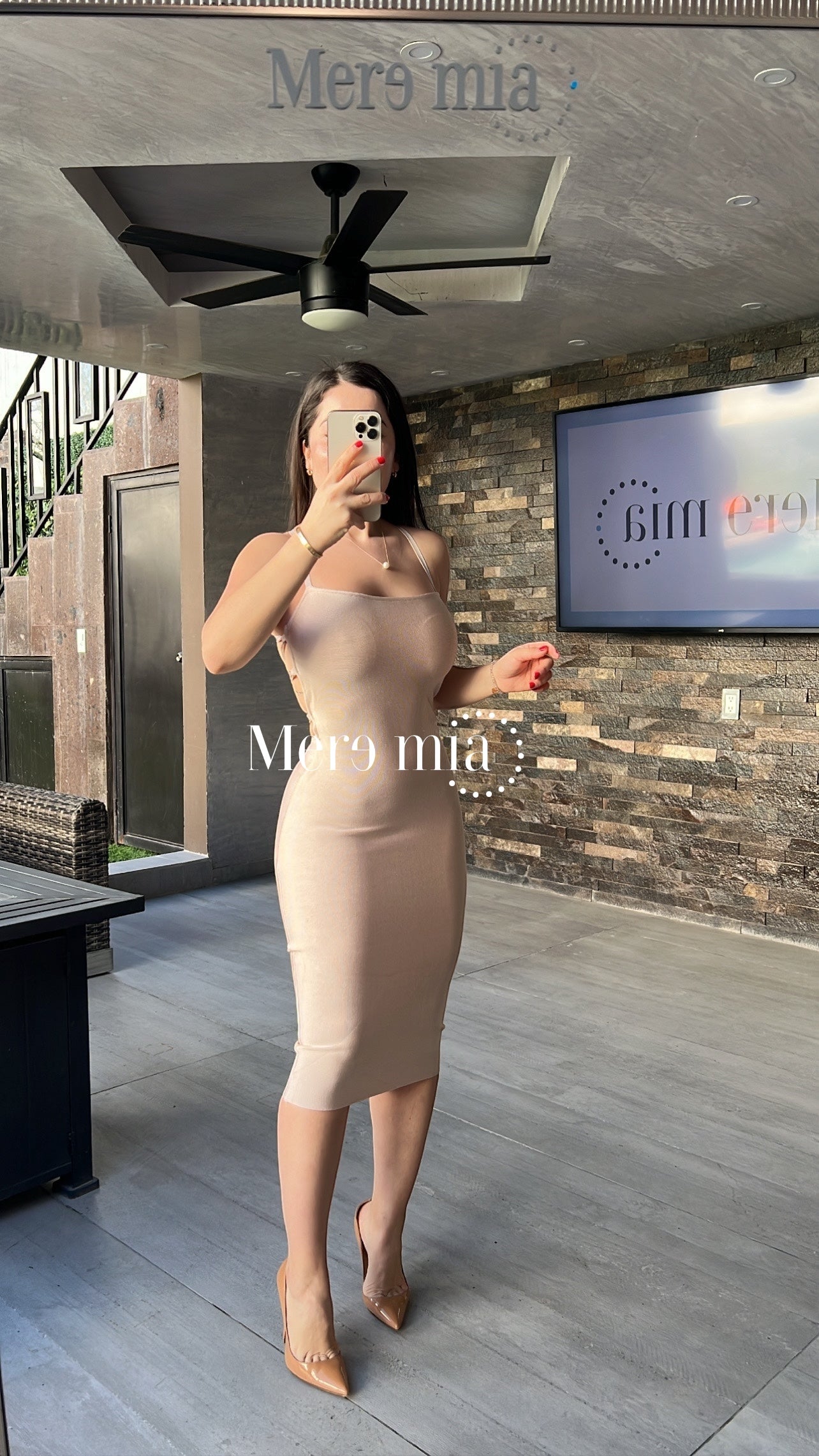 Vestido nude espalda