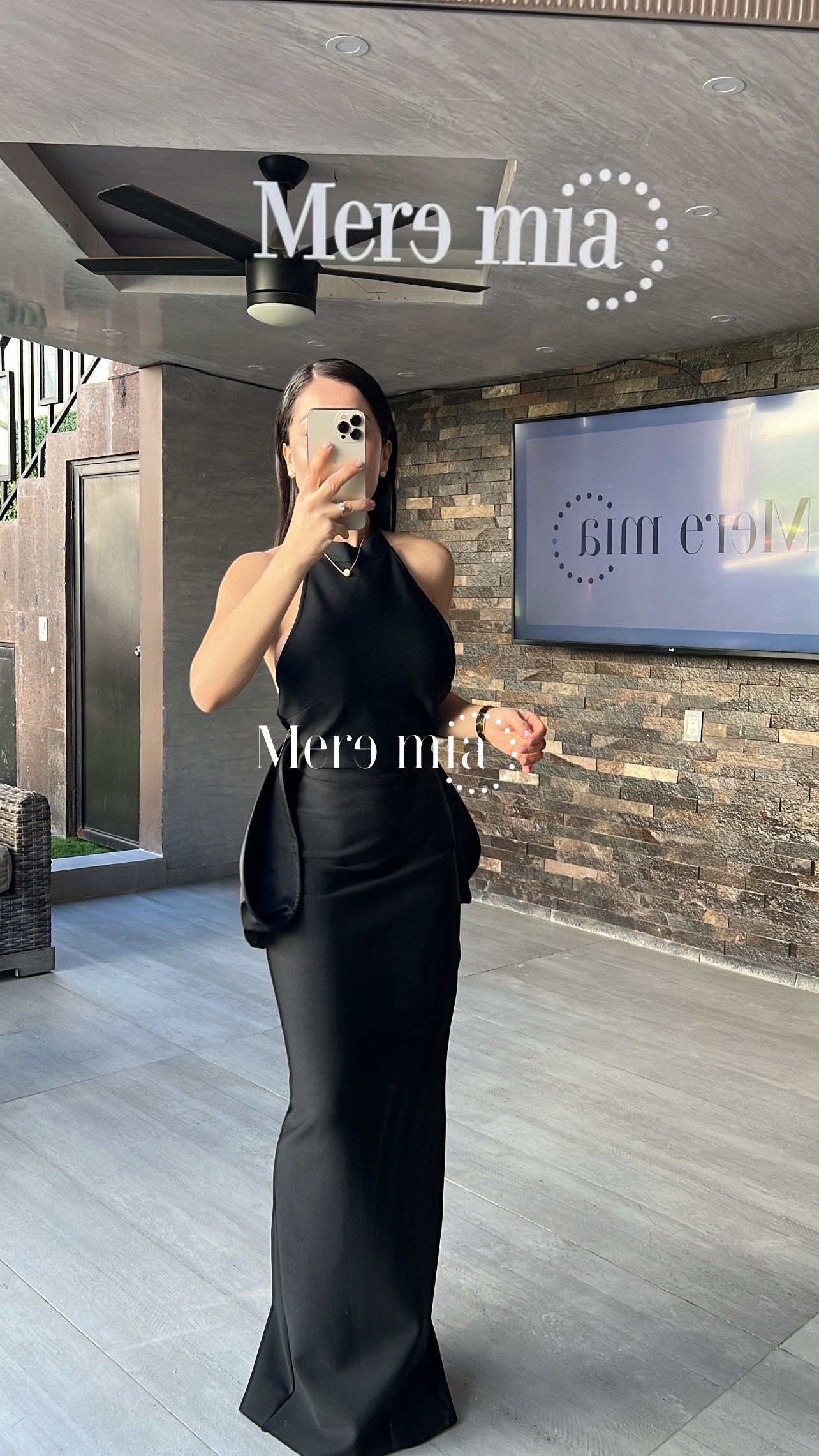 Vestido negro moño