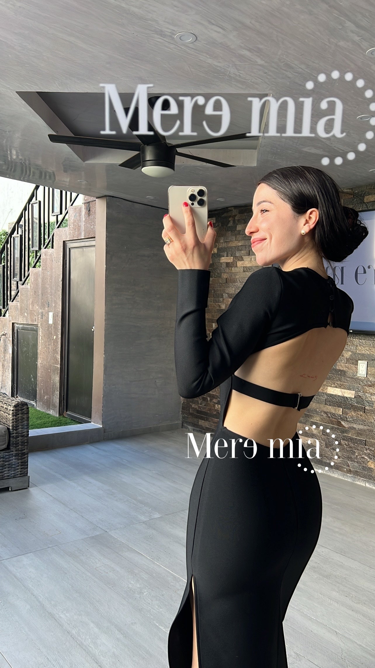 Vestido negro espalda raya